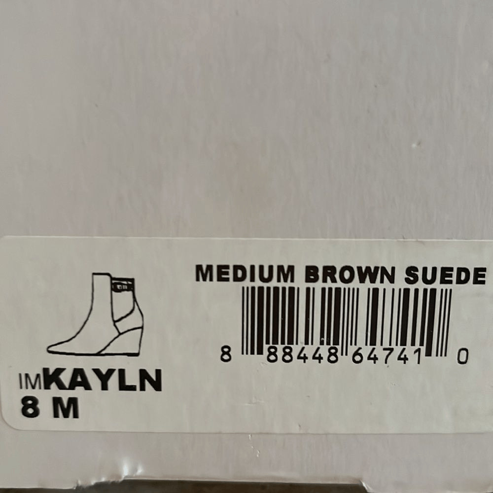 Isaac Mizrahi KAYLN Suede Wedge Bootie Size 8M