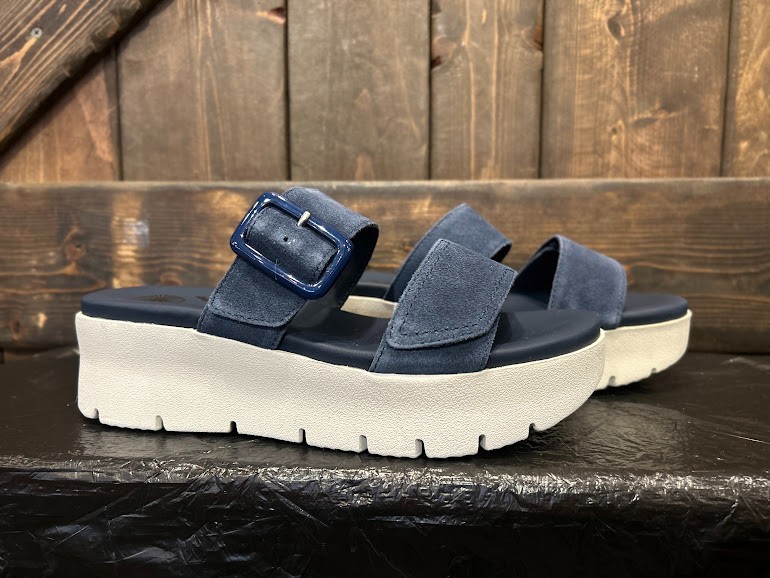 OTBT Cameo Navy Suede Leather platfoem sandel Size 10