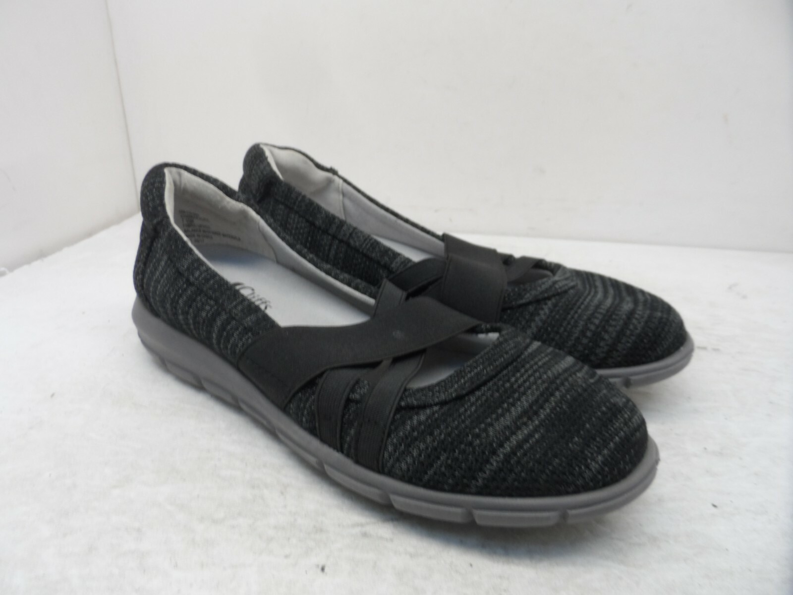 Cliffs by White Mountain Women’s Slip-On Felice Elastic Flats Black Size 7.5M