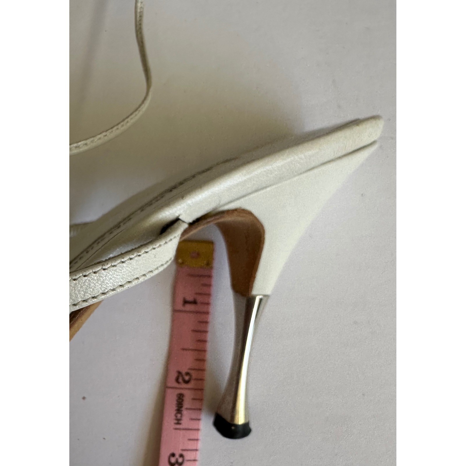 Manolo Blahnik White Leather Tassel Ankle Tie Wrap Stiletto Sandals Size 38.5