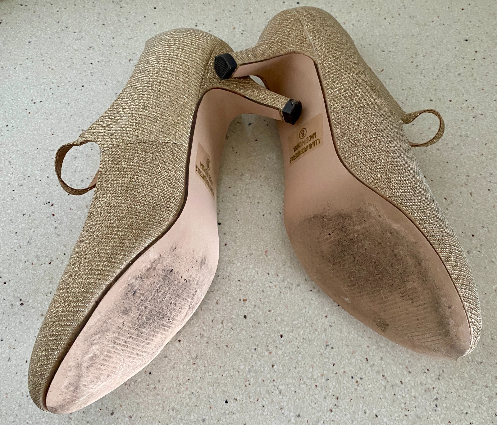 Chase & Chloe Guilty Heart Classic Mary Jane Heels Nude Glitter Size 8 M KONA-2
