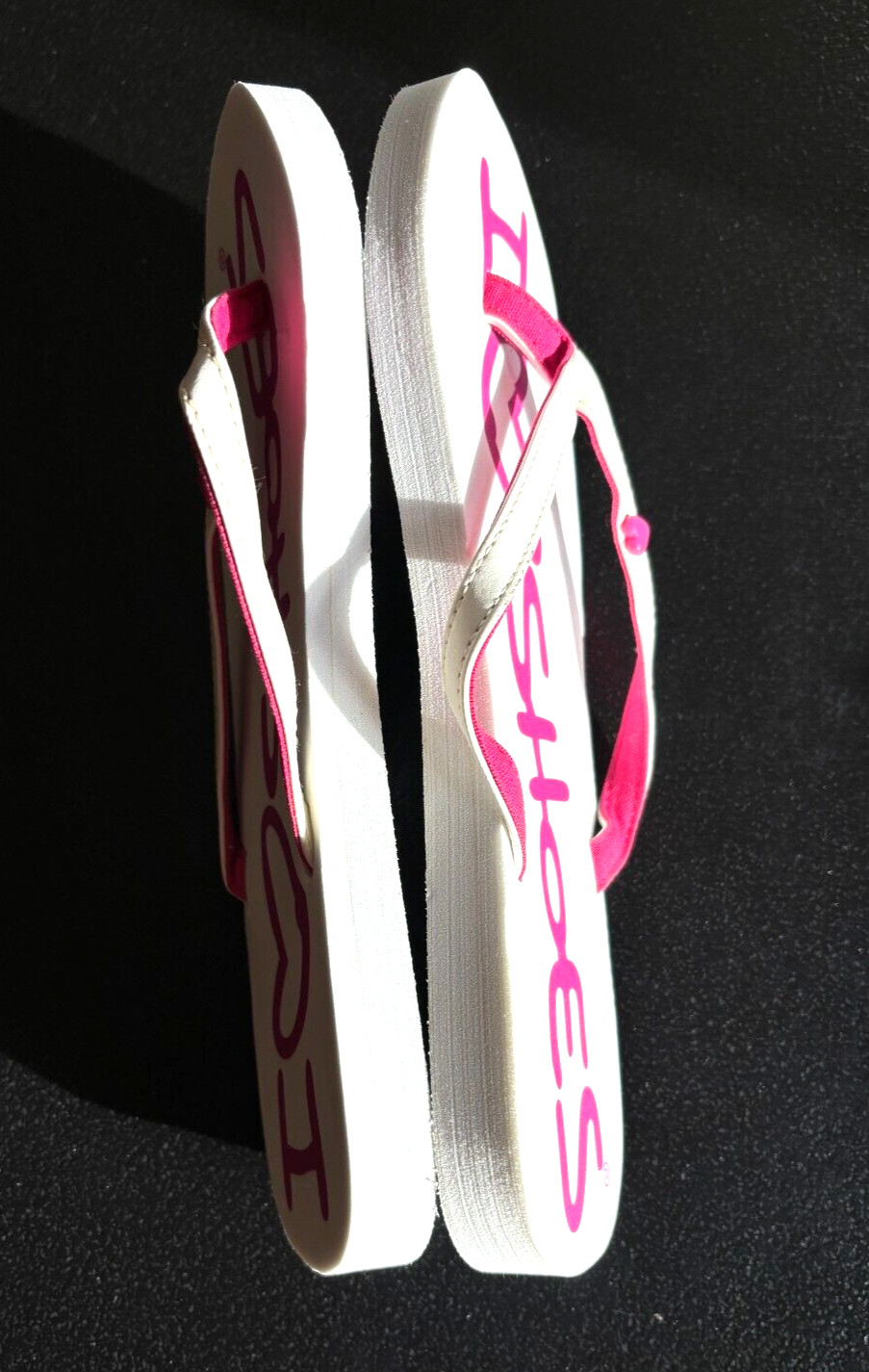 Aerie Flip Flop Thongs «I Love Shoes» White & Pink Flat Sandals Women’s Size 8