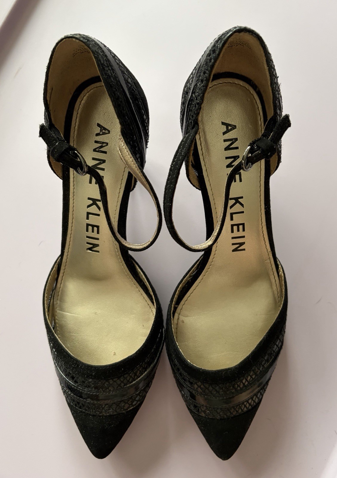 Anne Klein Women’s Size 6 Black Faux Snakeskin Texture Kitten Heel