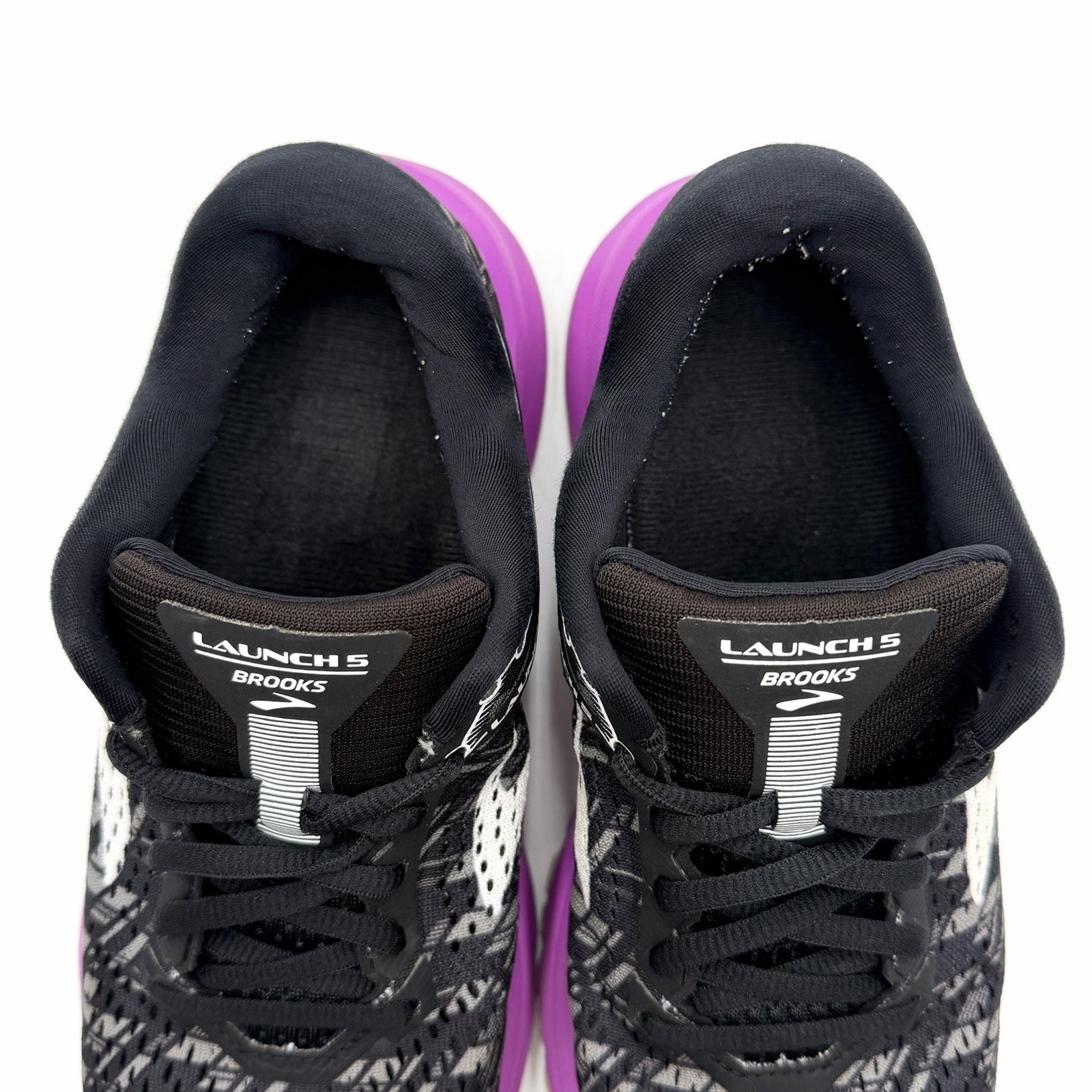 Brooks Launch 5 Womens Size 7 Running Shoes Sneakers 1202661B090 Black Purple