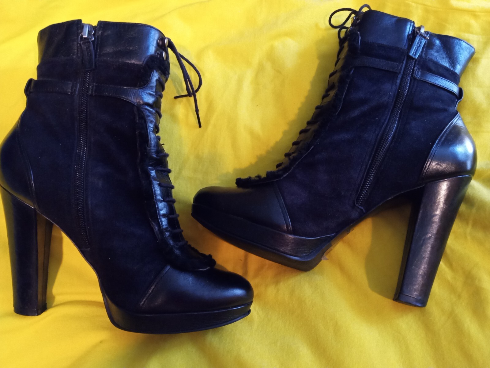 L.K. Bennett Gorgeous Butter Soft Suede Leather Boots Heels Black Must See! US 7