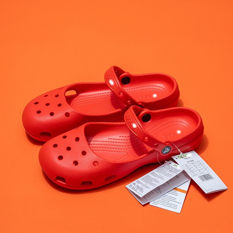 Crocs Classic Clog Sandals, Women’s Shoes, Slippers, Ballet Shoes Beach
