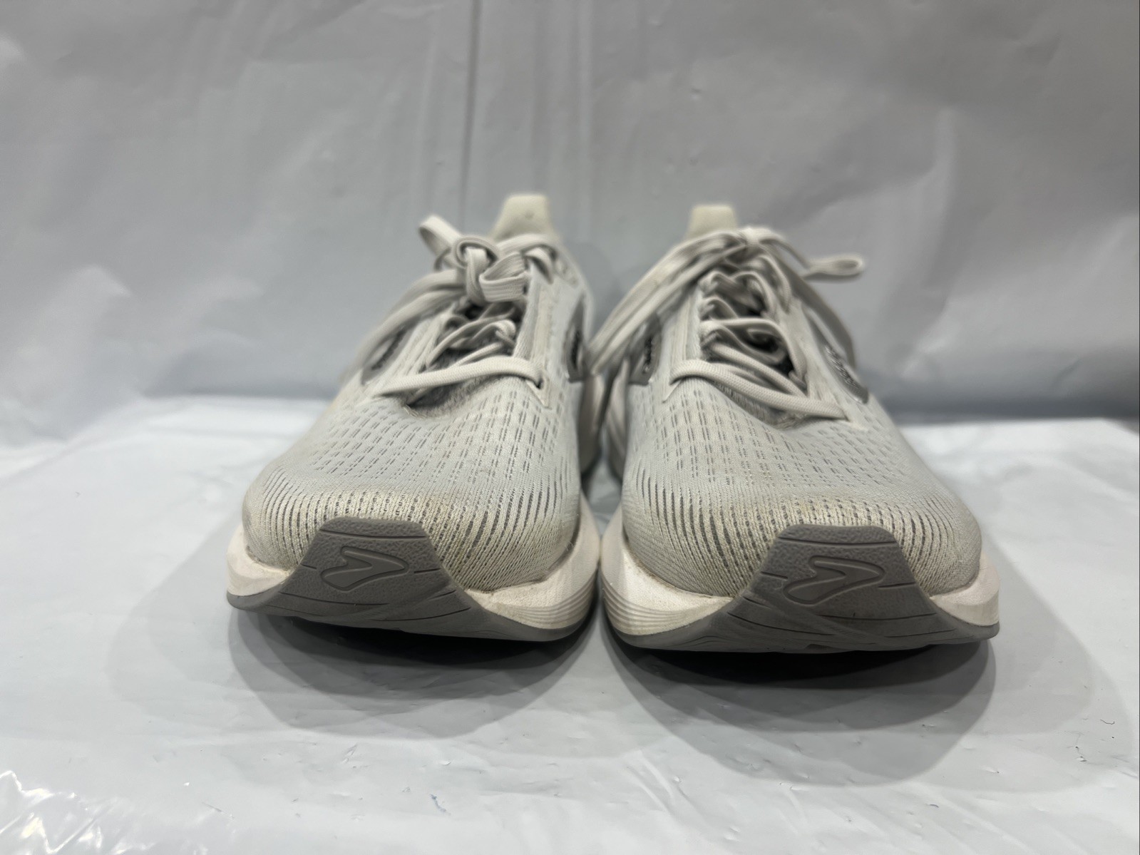 Brooks Revel 8 120456-1B-086 Sneaker Women’s Size 8 B Gray Running Shoes EBS2429