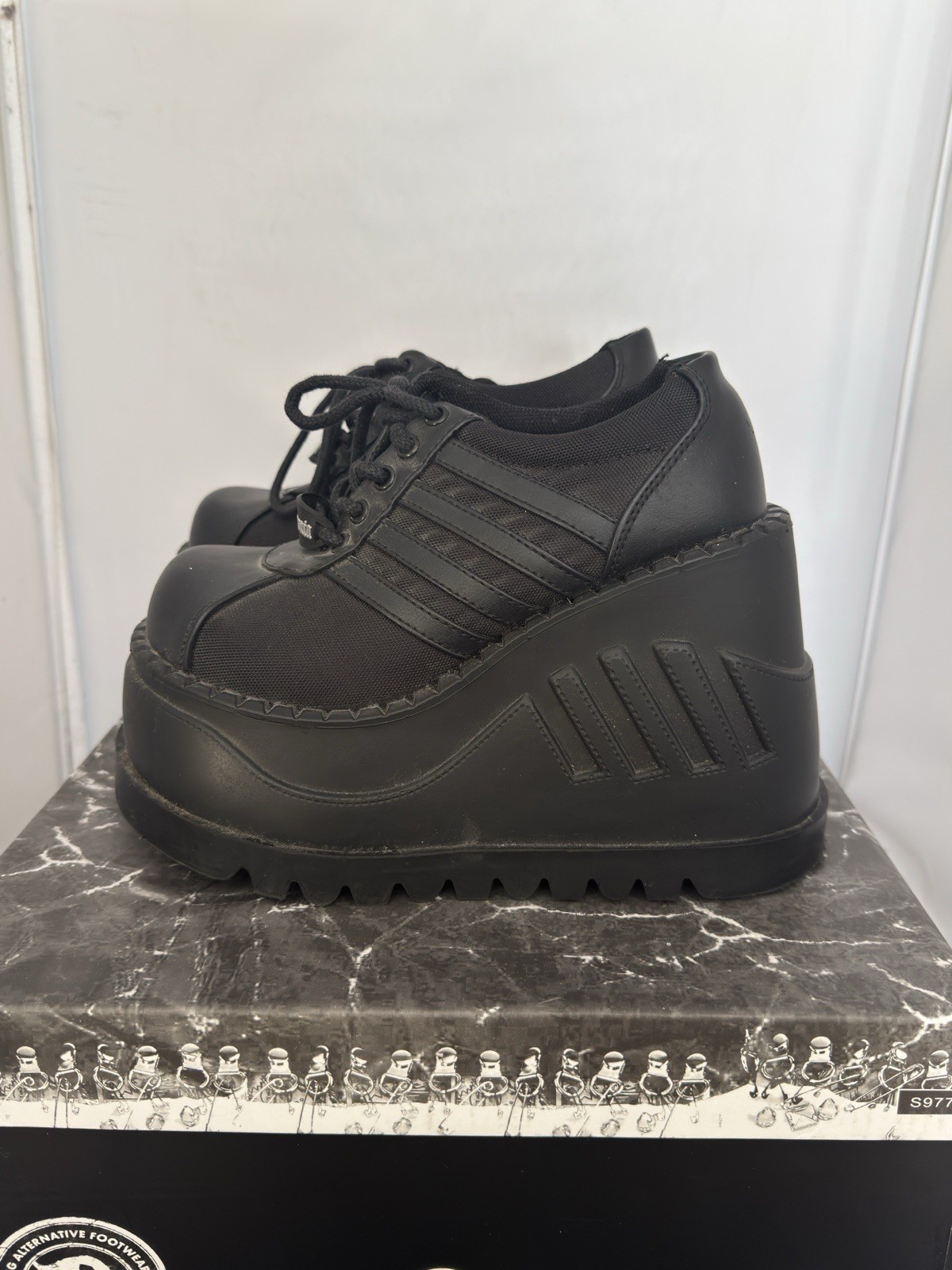 Demonia Stomp-08 Black Platform Shoes 90s Rave Cyber Goth Sneakers Size 6