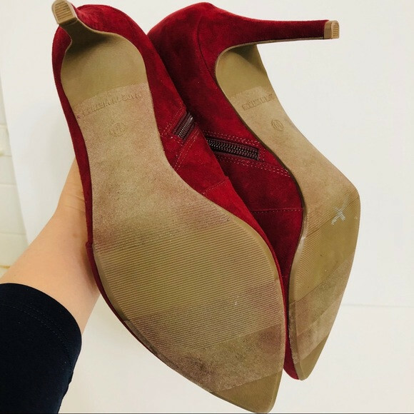 OLD NAVY Chelsea Boots Size 10 Shoes Dark Burgundy Color As Last Picture