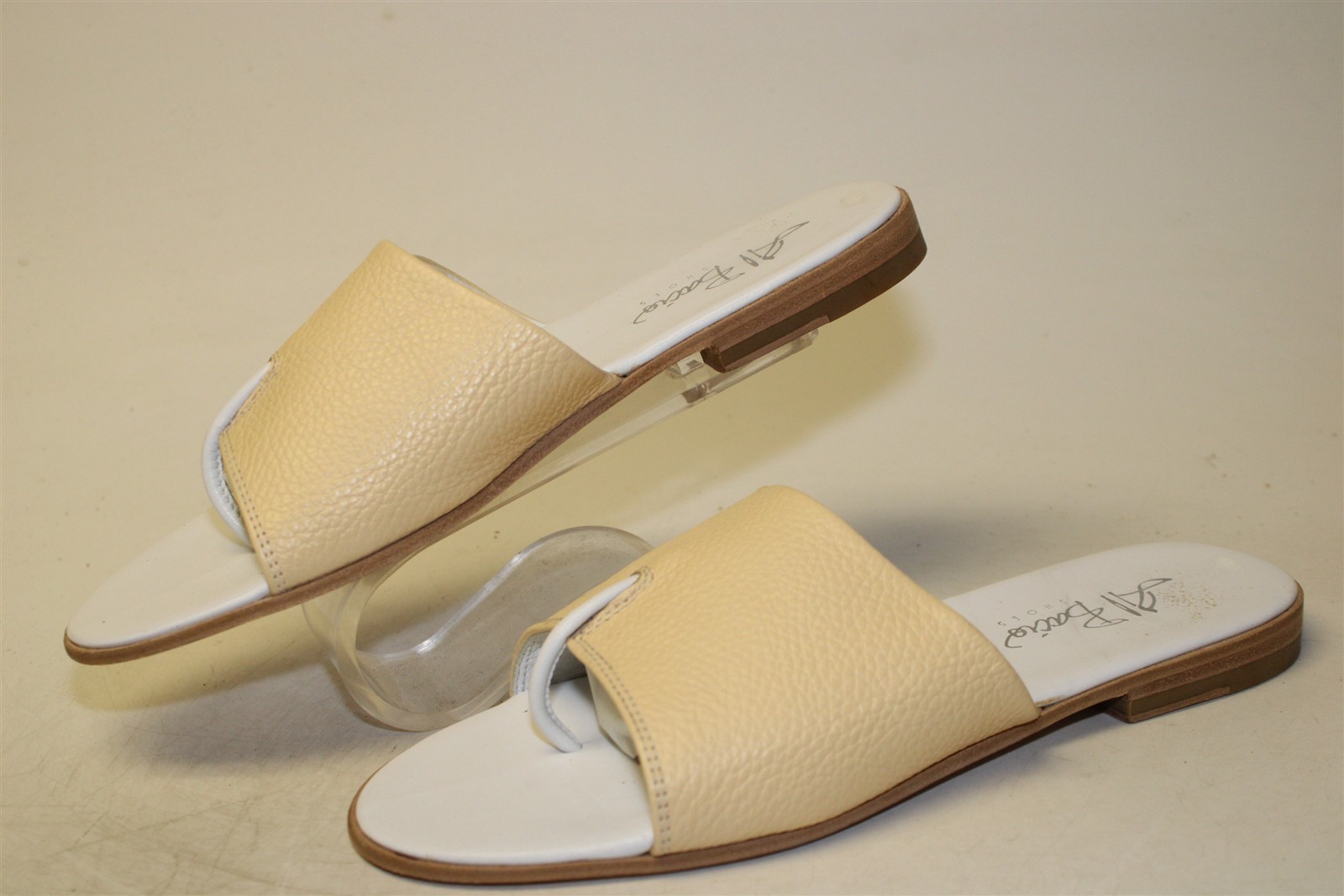 Al Bacio Buttercream Leather Toe Post Slides Italy Made Womens 9 39 Shoes D057