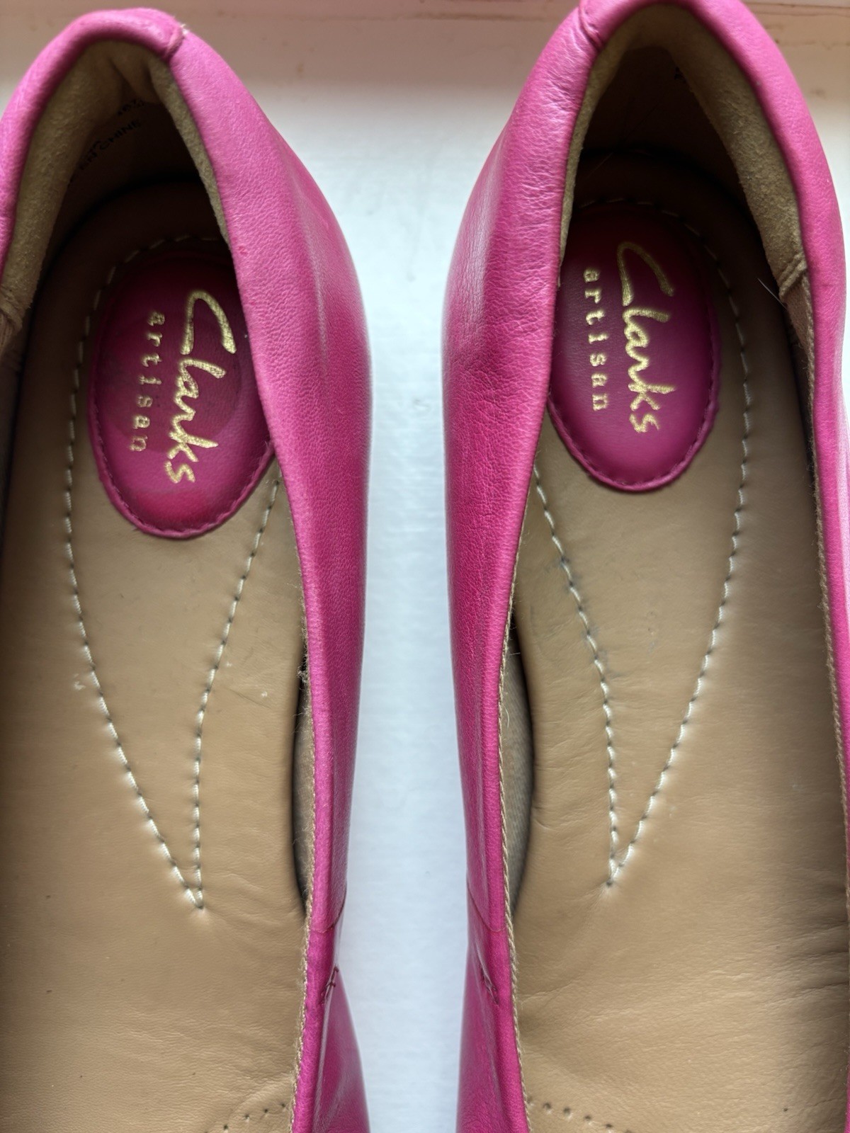 RARE! Clarks Alitay 9 Hot Pink and Orange Color Block Brand New No Box