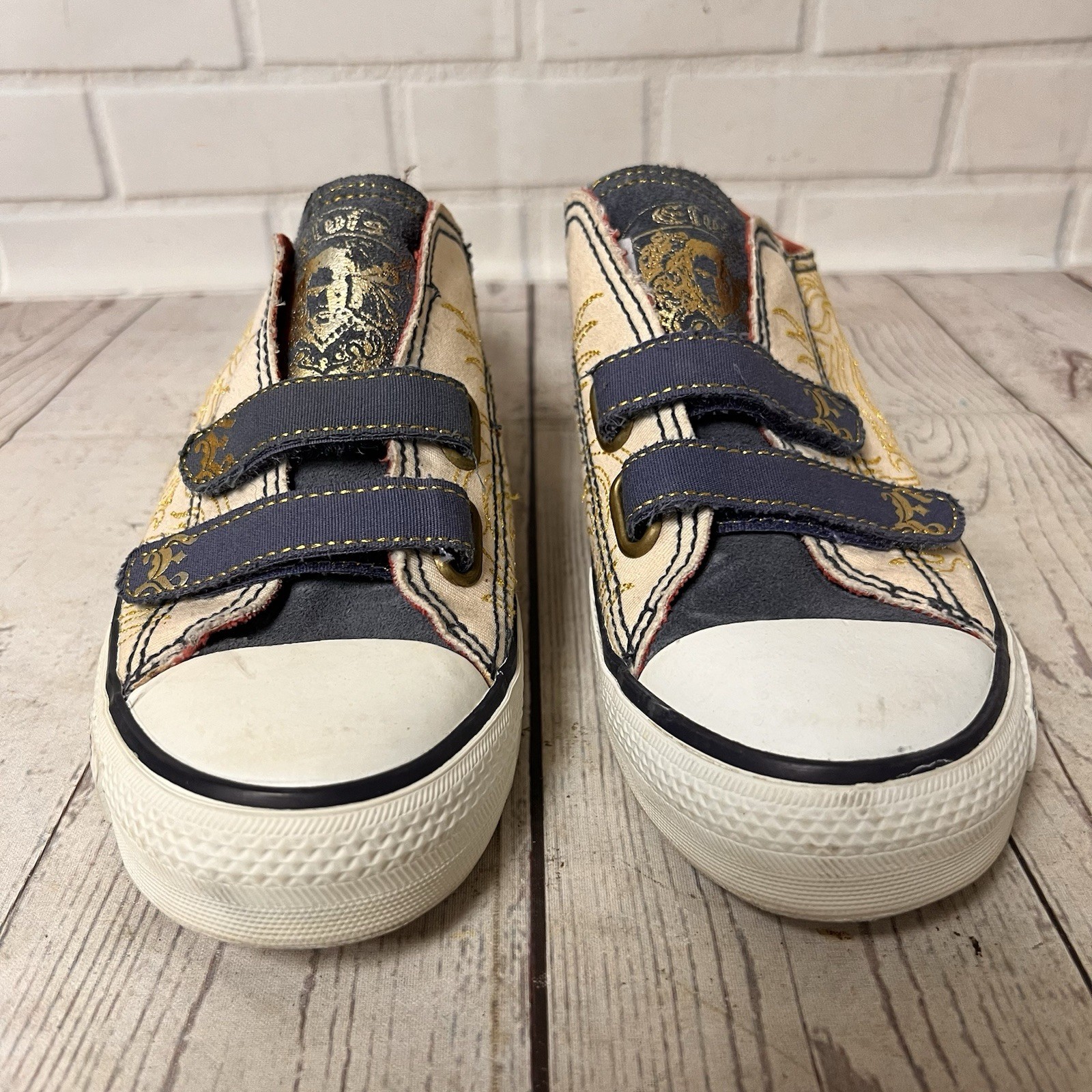 Vintage Elvis Presley Graceland Shoes canvas king Size 5 Women White Gold RARE