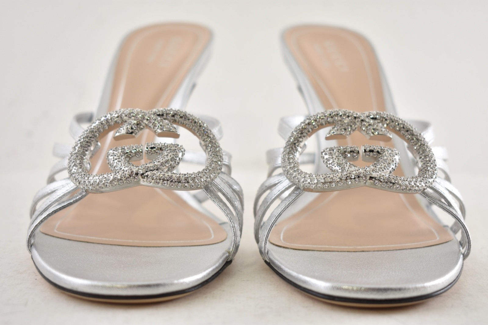 Gucci Interlocking G 85mm Silver Leather Crystal GG Logo Heel Mule Sandal 40