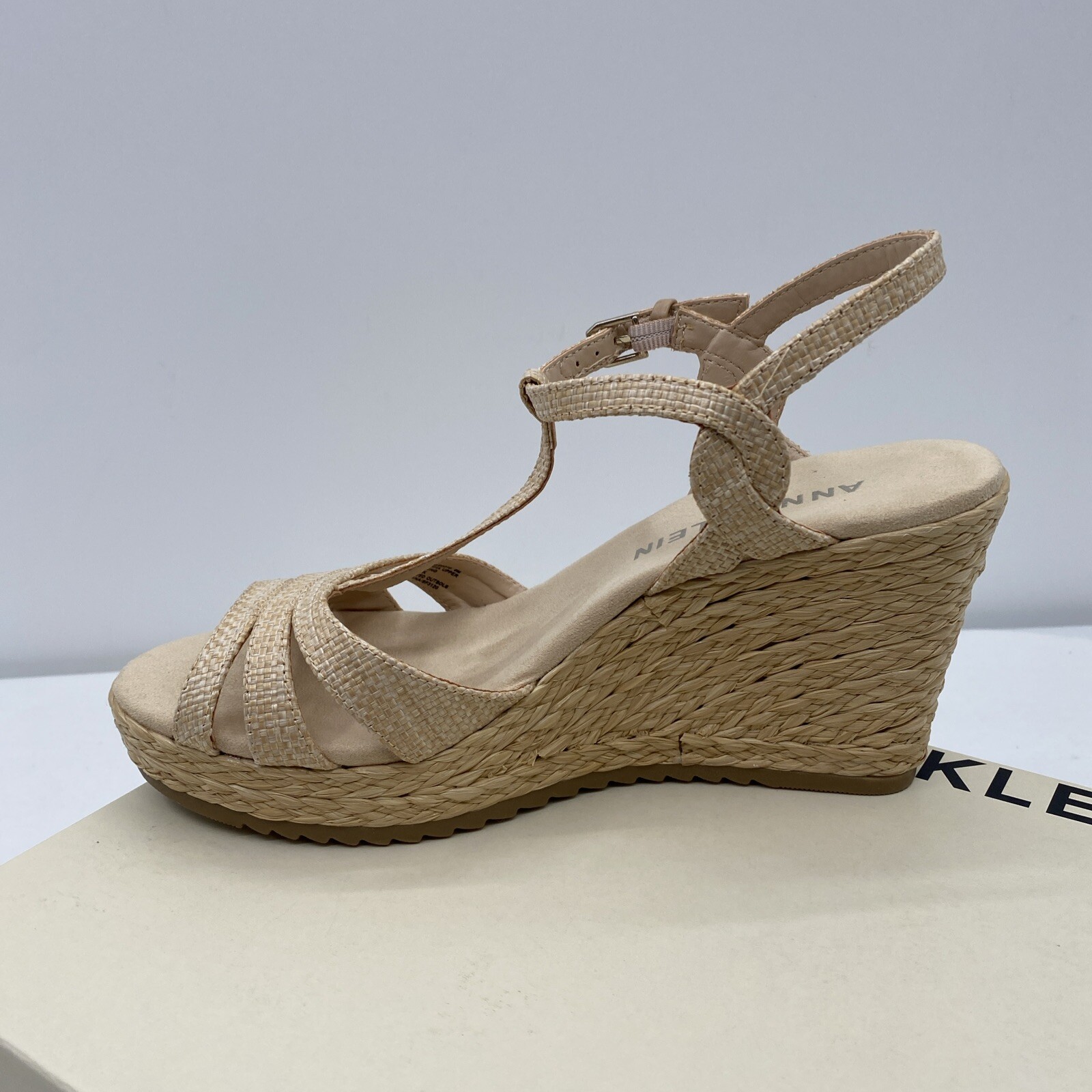 Anne Klein Womens Waves Beige Raffia Wedge Sandals 8 Medium (B,M)