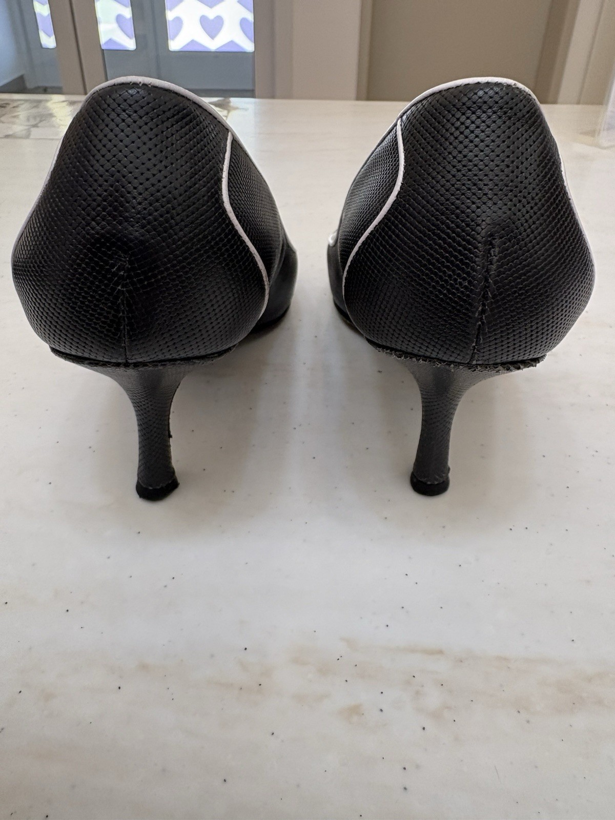 Via Spiga Women’s Black/White Pointed Toe Pump Stiletto Slip On US 8.5 M