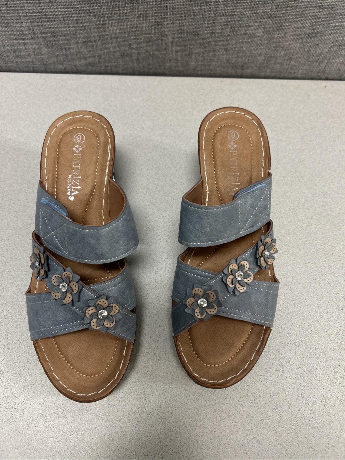Patrizia by Spring Step Women Size 40/US 9 Wedge Slip On Sandal Blue Floral