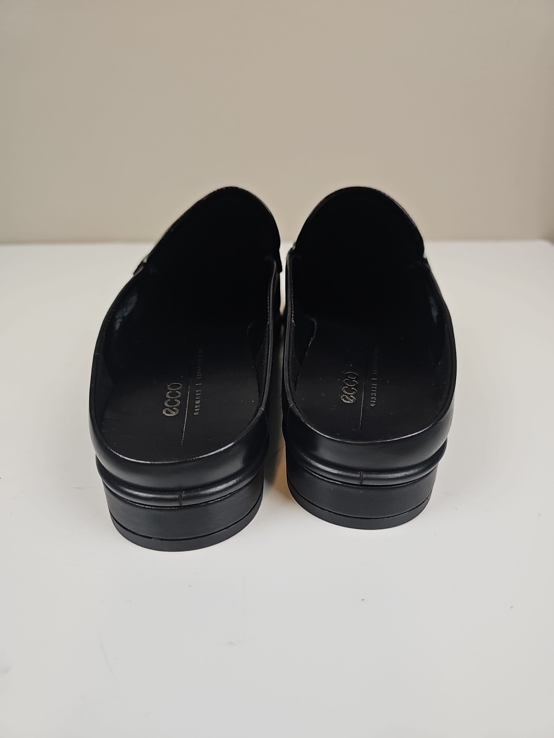 Ecco Sculpted Lx Women’s Black Leather Shiny Patent Mule Size 40 US 9-9.5 NEW