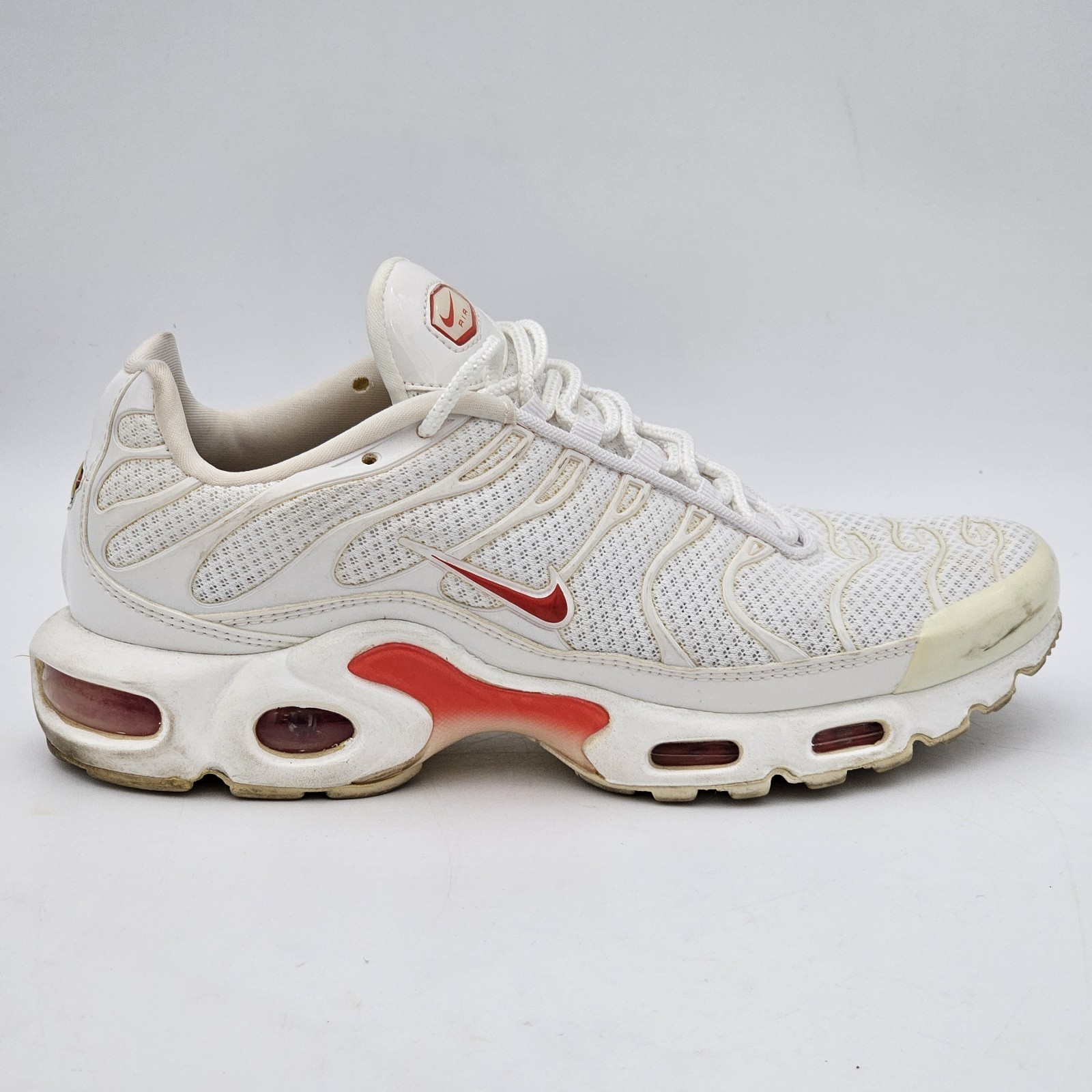 Nike Women’s Shoes Air Max Plus (CZ9337-100) Womens 8.5