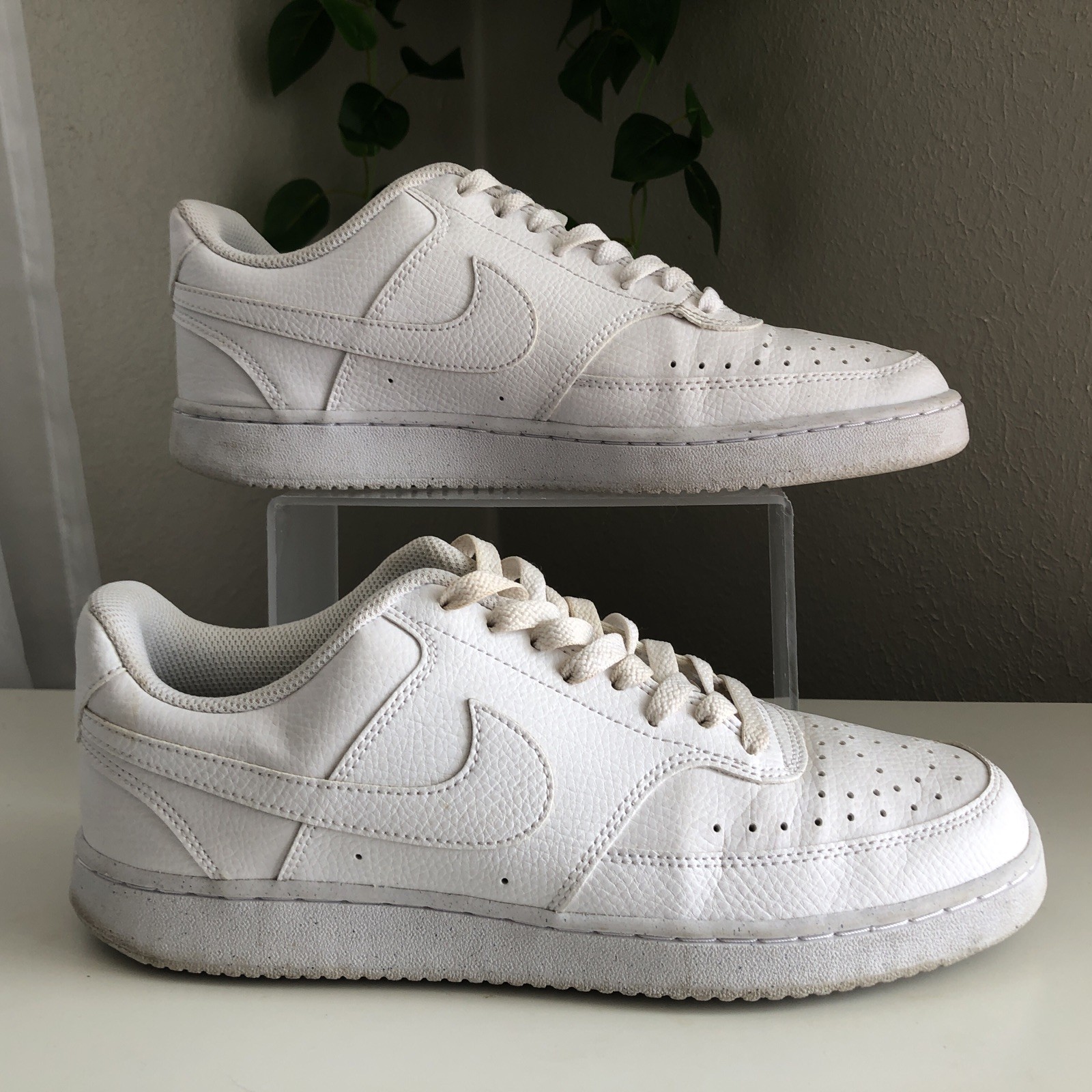 White Nike Leather sneakers DH3158-100 Worn Once. W Size 10 P8