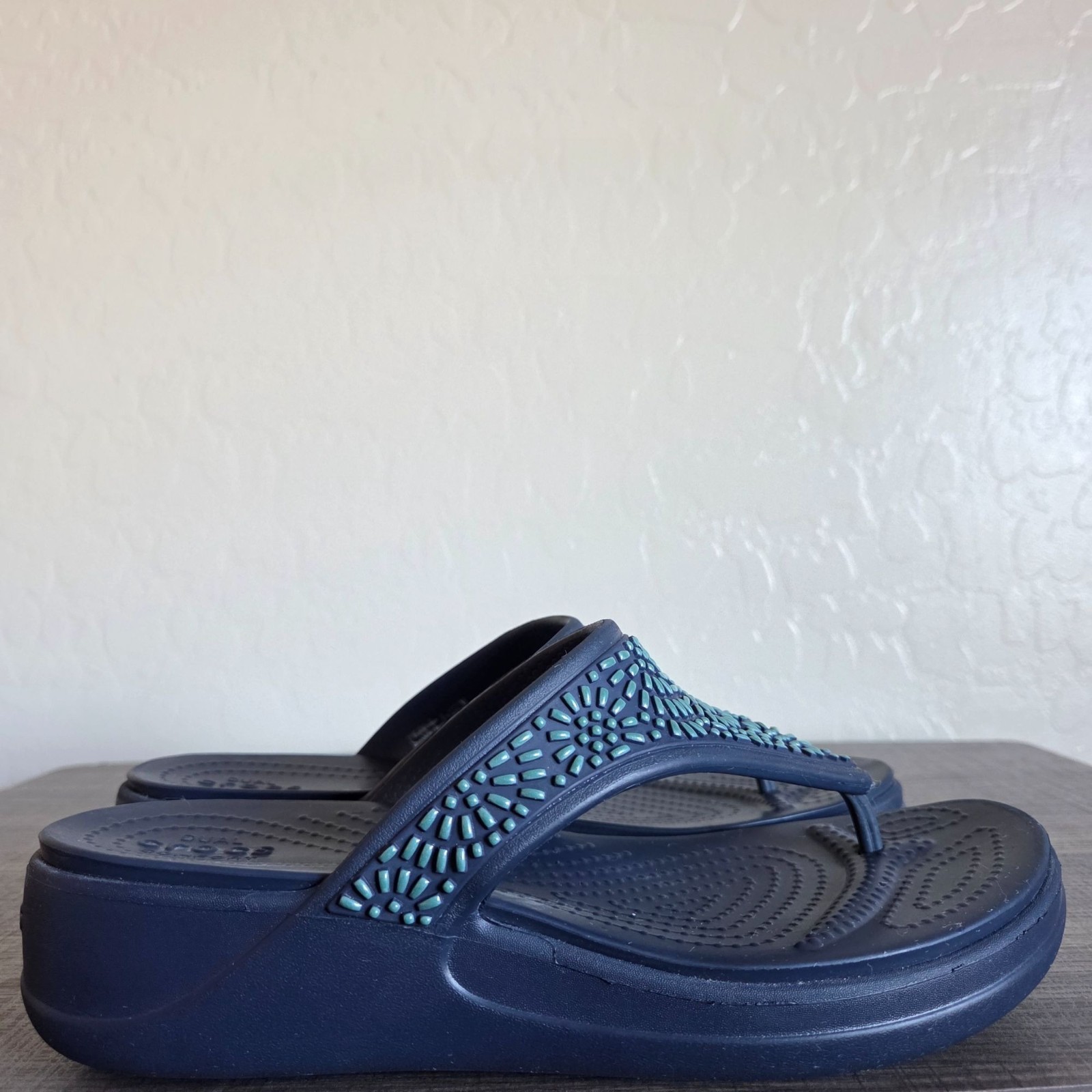 Crocs Monterey Diamante Embellished Wedge Flip Flop Sandals Blue/Teal Women’s 8