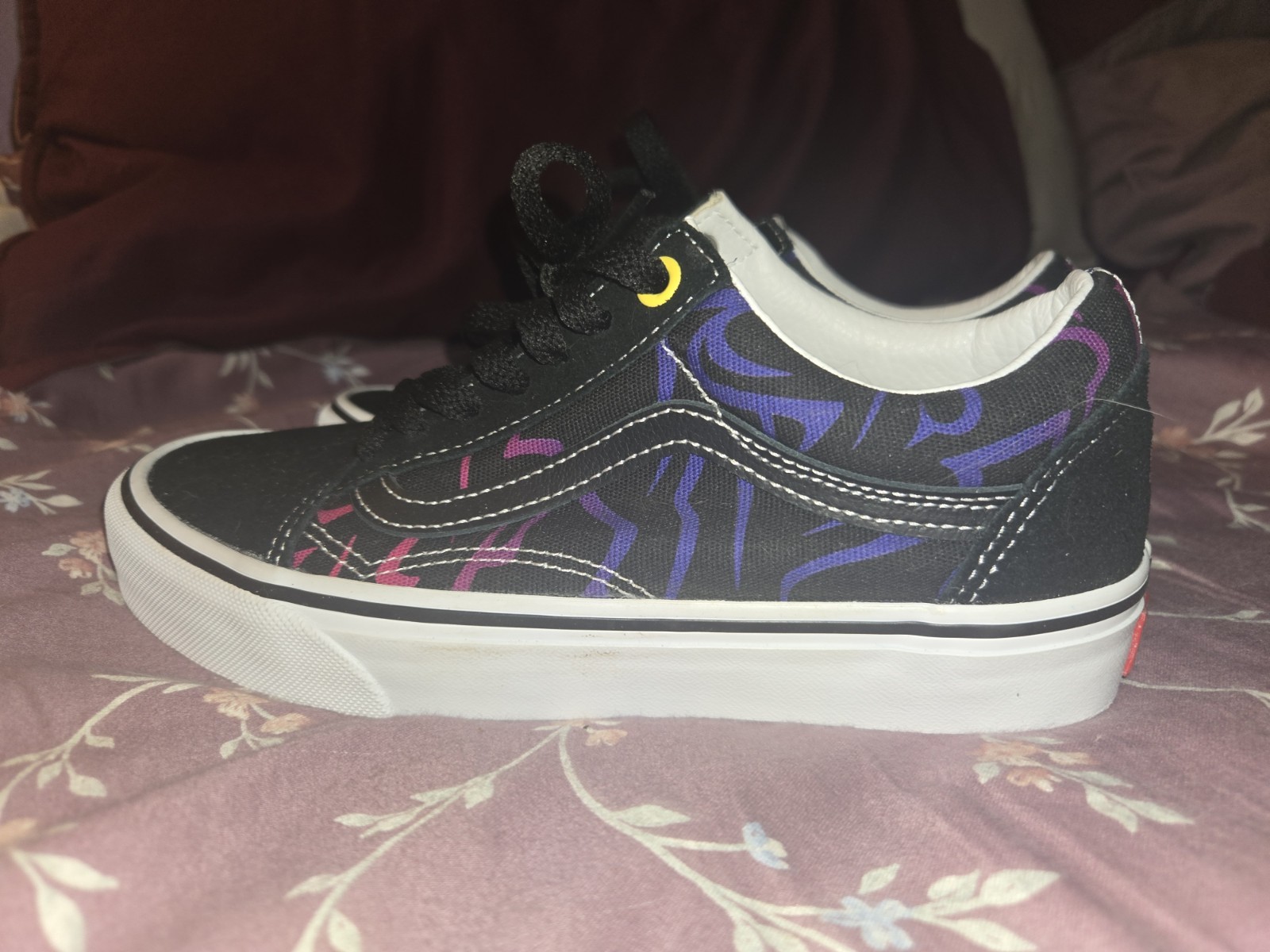 VANS K-Pop Demon Hunters Saja Boys Old Skool Low Top Lace Shoes W6.5 M5 Patterns