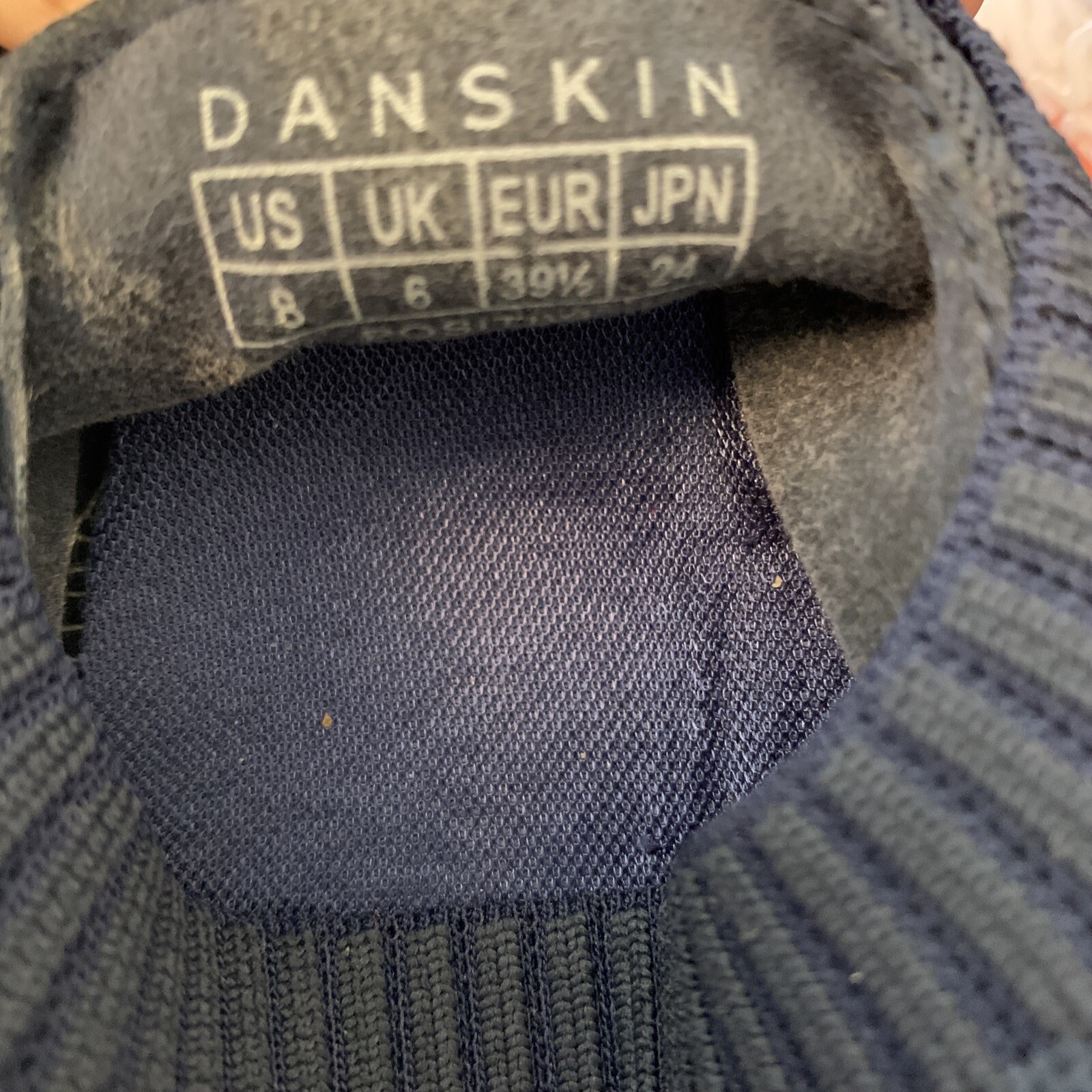 danskin shoes size 8 positive