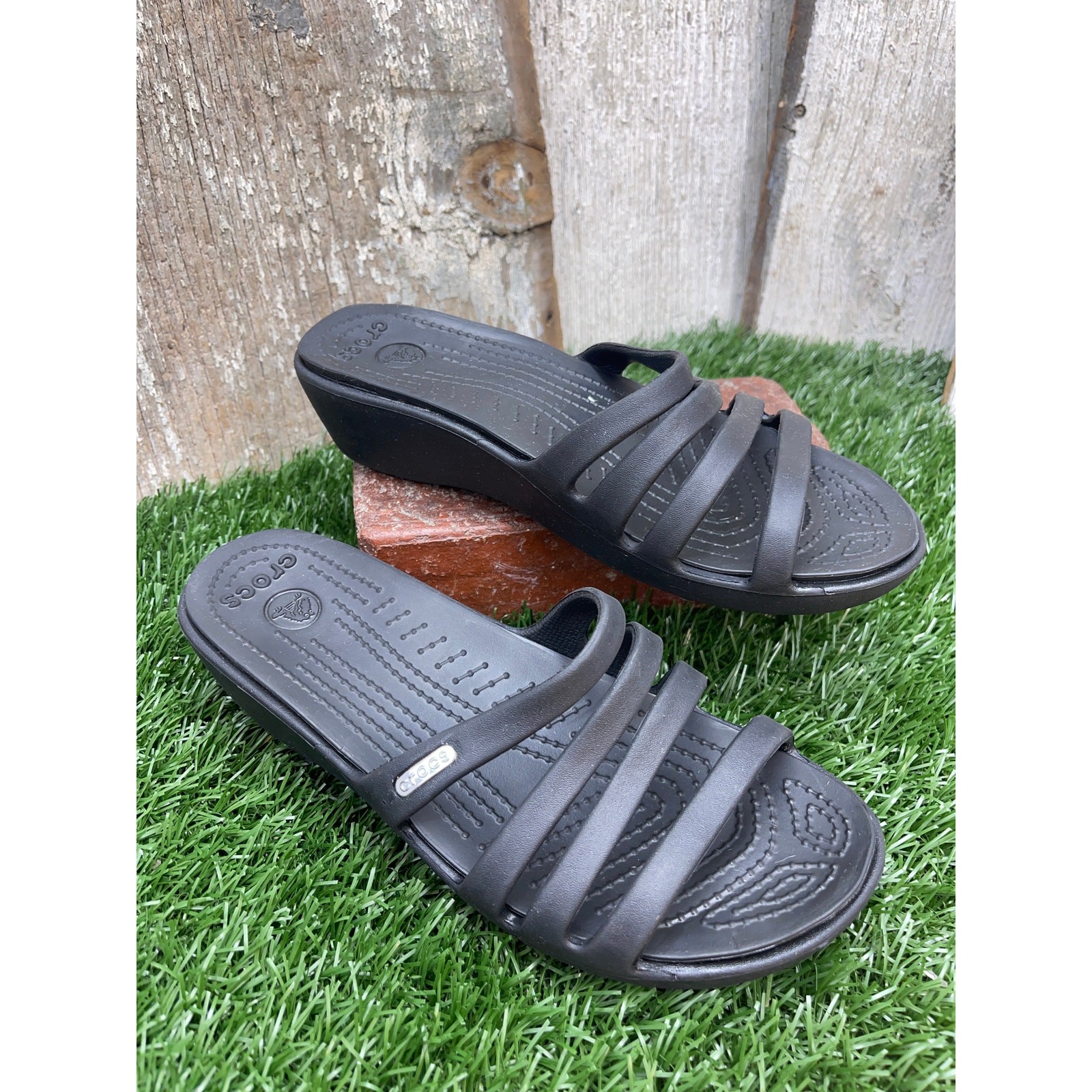 Crocs Rhonda Wedge Black Sandals Women’s 7