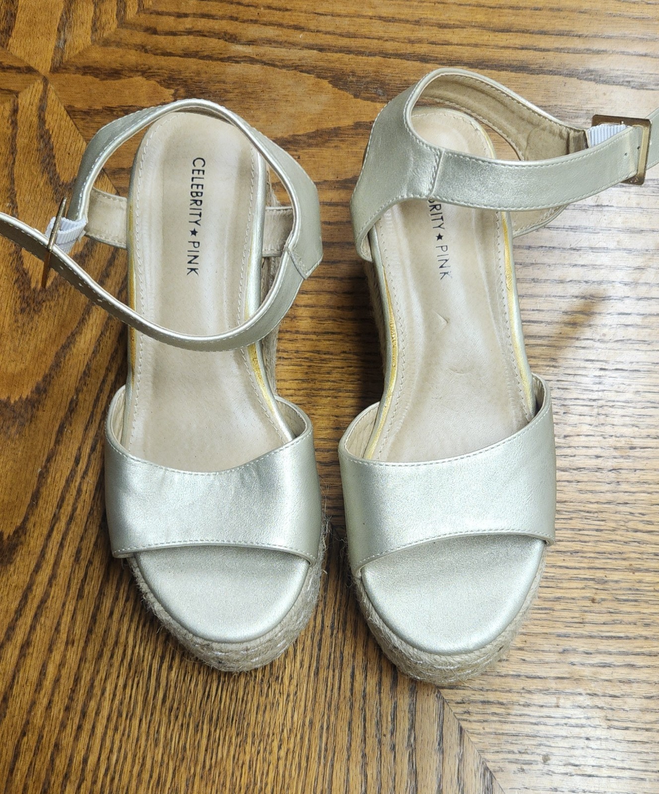 Celebrity Pink Womens Platform Wedge Espadrille Sandals Sydney Gold Metallic 6W
