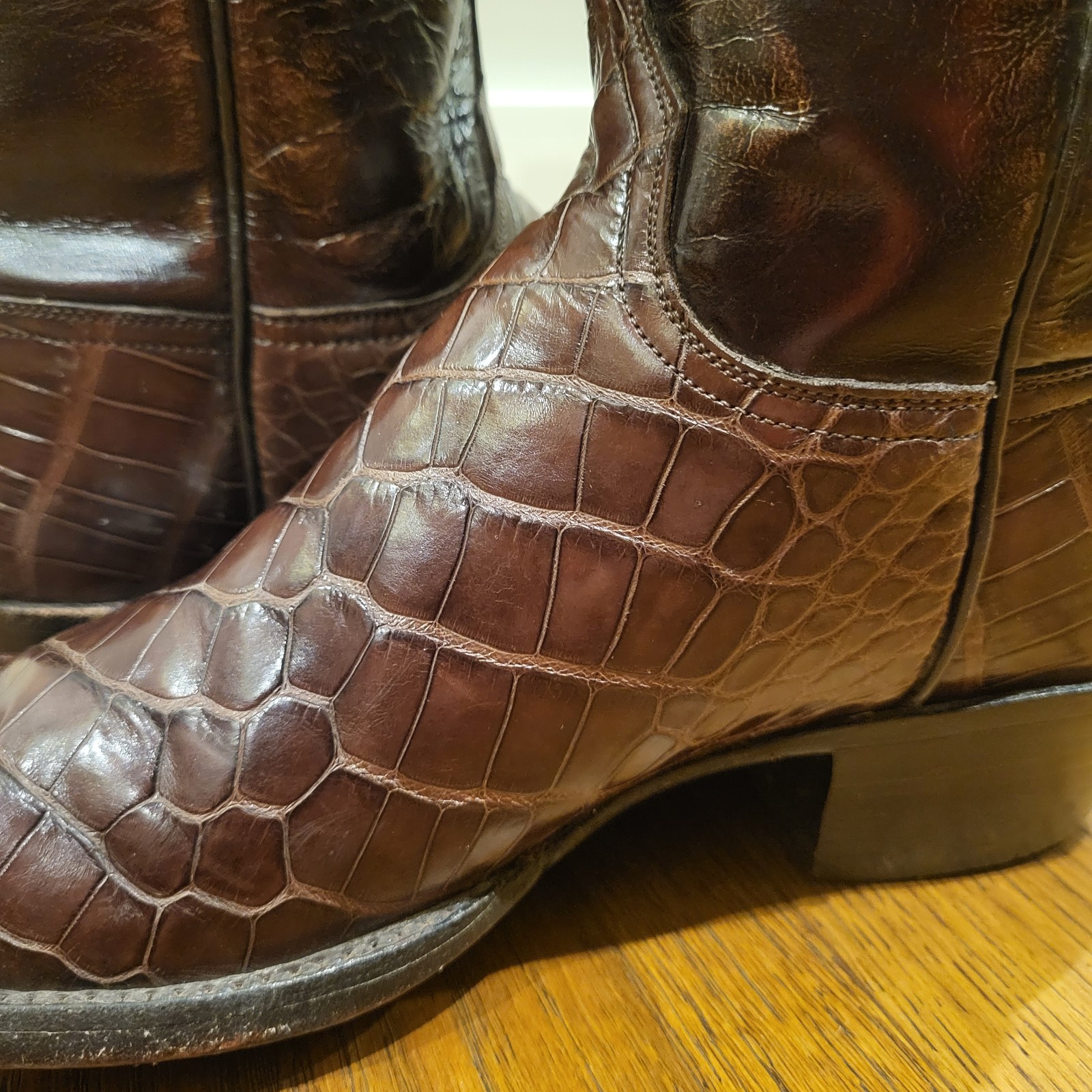 Lucchese Classics American Aligator Lucchese Classic Brown W 8 B Vintage Gator 8