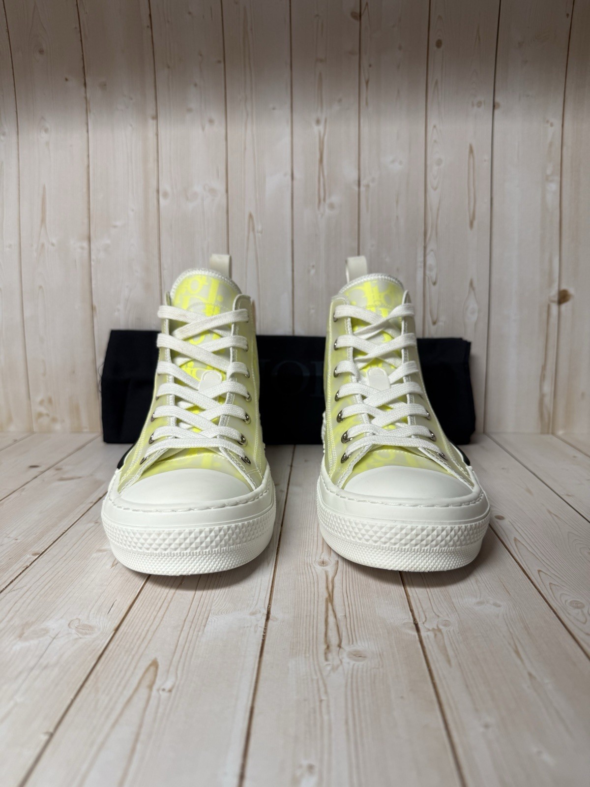Christian Dior B23 Technical Canvas Oblique High-Top Sneaker Yellow Sz 35 / 5