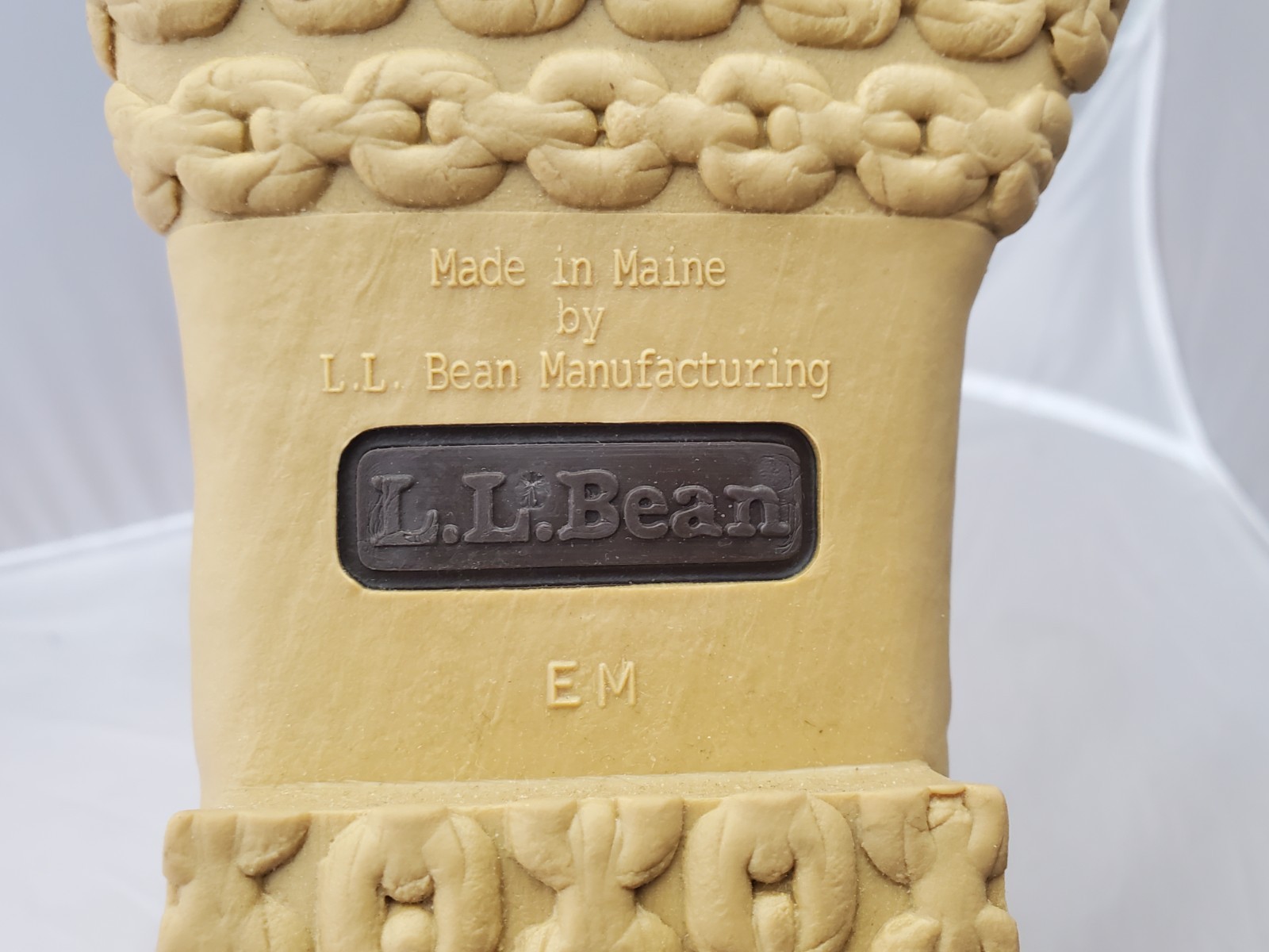 L.L.Bean 8″ Unlined Bean Boots Womens Size 8M Chain Tread Brown Leather USA Made
