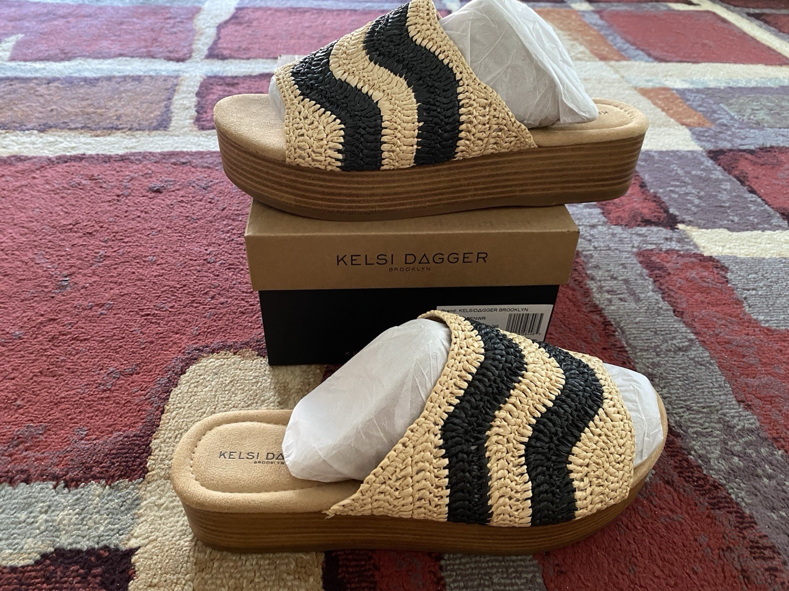 NEW $140 Womens Kelsi Dagger Damien Platform Sandals, size 11 shoes
