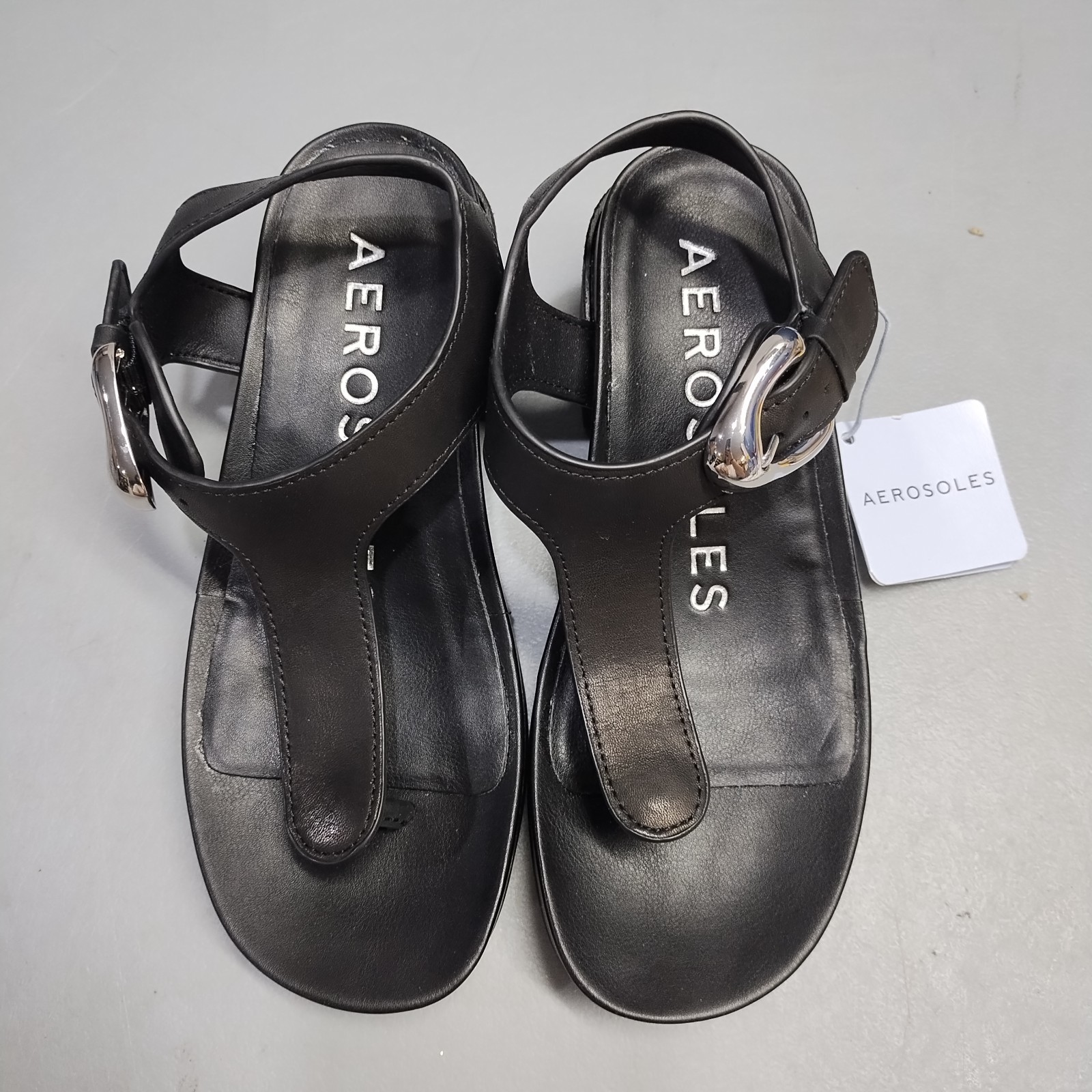 Aerosoles California Platform Thong Sandals Womens 5M Black Leather Buckle Strap
