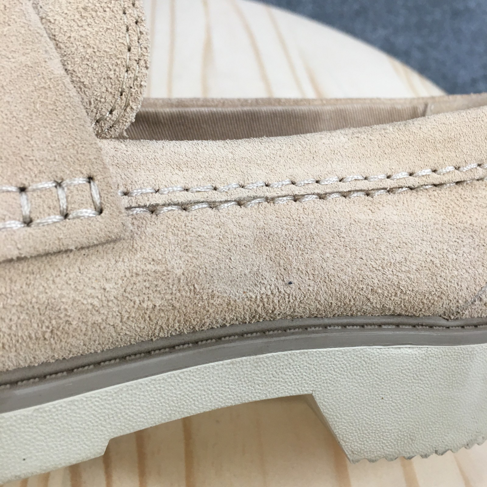 Sperry Shoes Womens 6.5 Wide Wells Penny Loafer Cream Leather Slip On STS89457