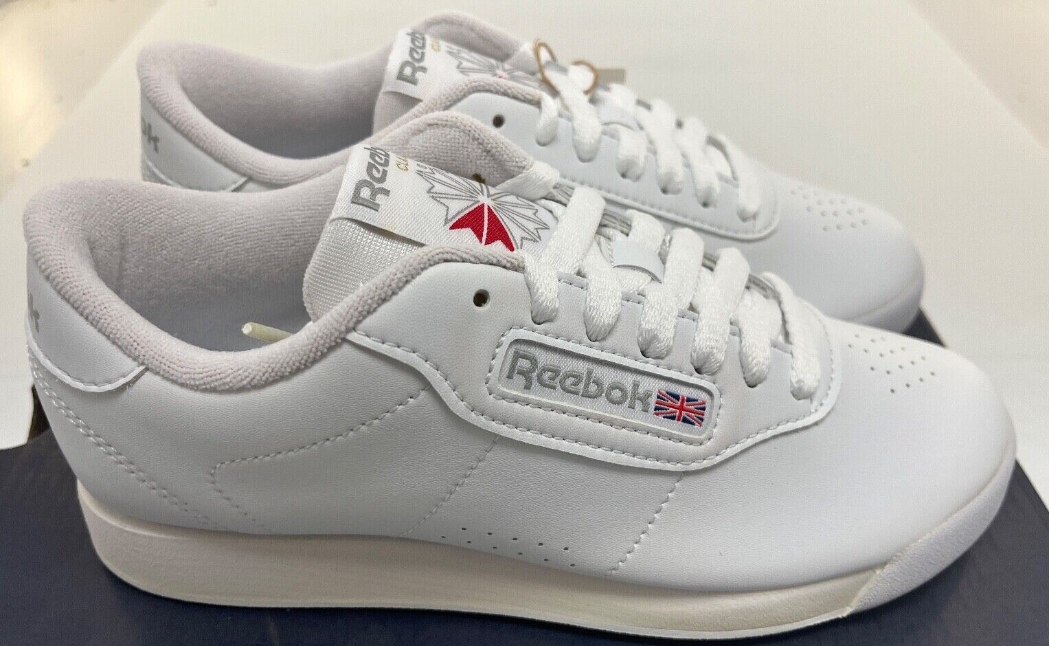 REEBOK Princess Women’s White Classic Shoe Style #1475 NWD FREE Shipping