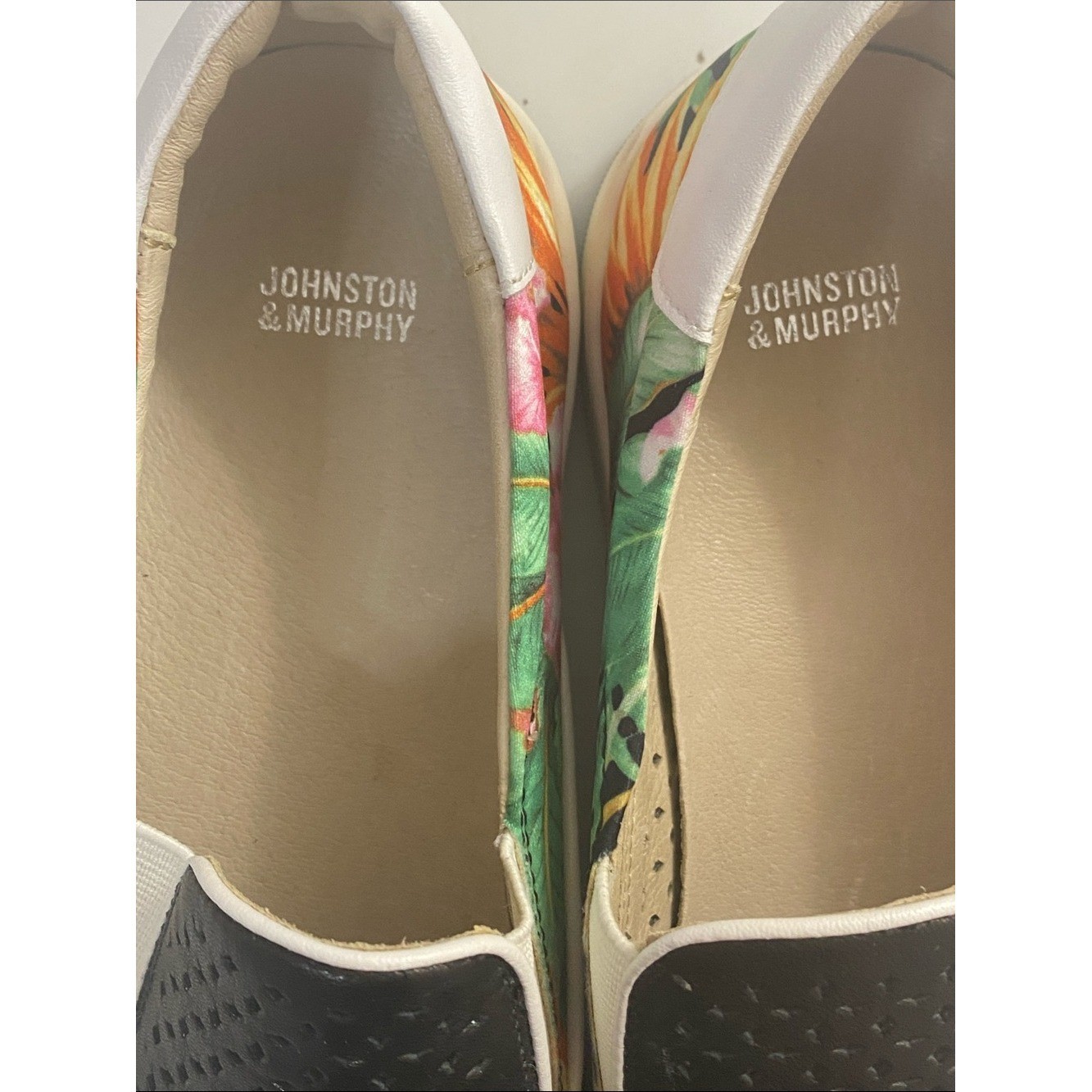 Johnston & Murphy Elaine Slip-On Sneakers Size 11 Perforated Leather Tropical
