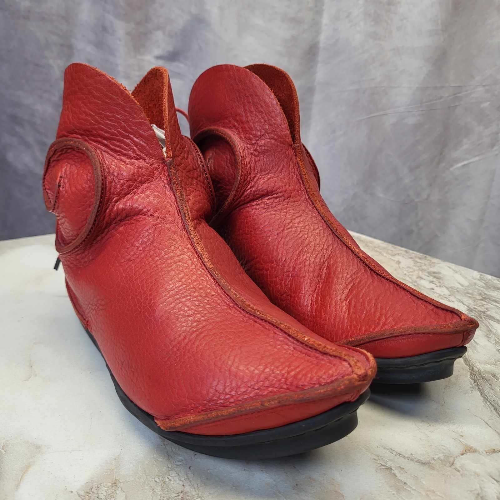 Trippen Taurus Penna Back Lace Midevil Peasant Booties Red Elf Women’s 37