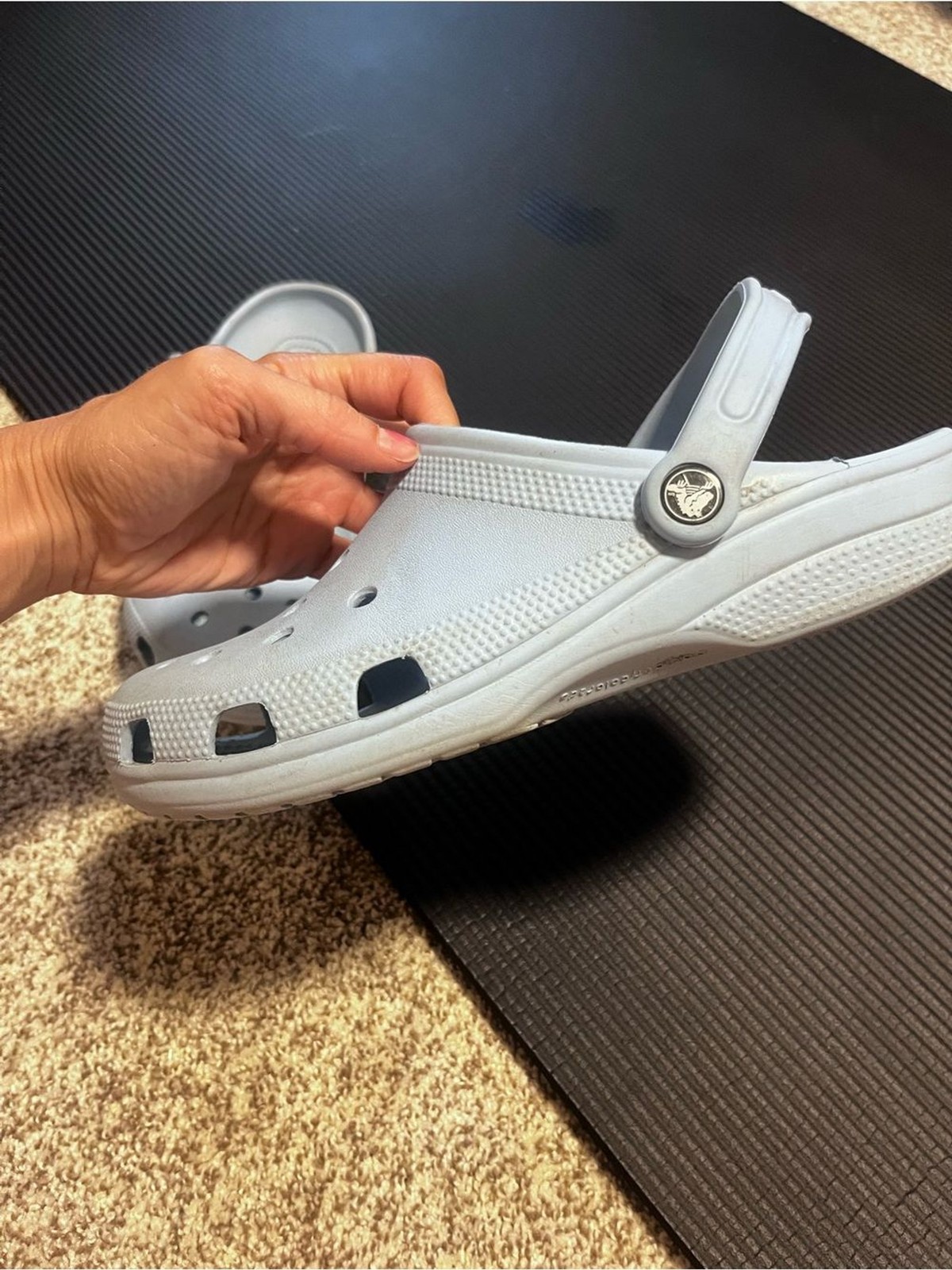 Crocs Classic Clogs Light Blue Unisex Comfort Slip On Shoes Women’s 10 Men’s 8