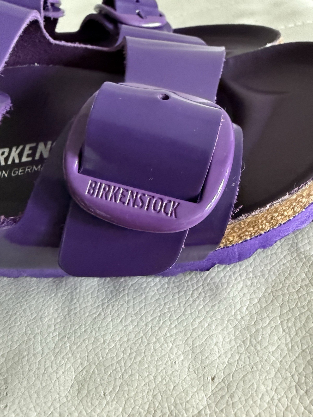 BIRKENSTOCK LEATHER SHINY DOUBLE BUCKLE SLIDE ON SANDALS SIZE 37 GERMANY