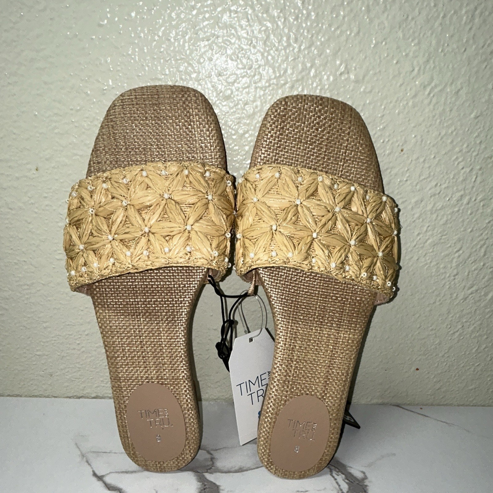 Time and Tru Beige Beaded Slide Sandals Womens Size 8 Synthetic Upper Slip On