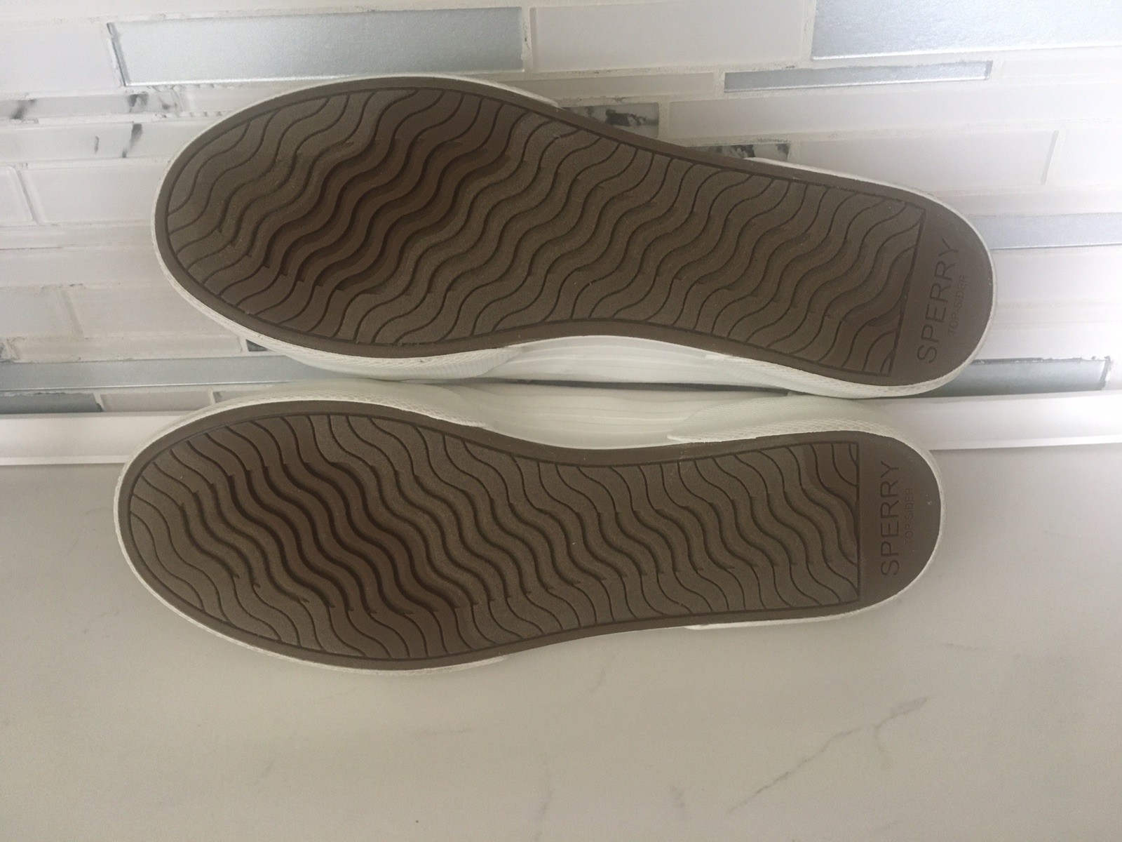 Sperry Pier Wave sneakers 9.5 White