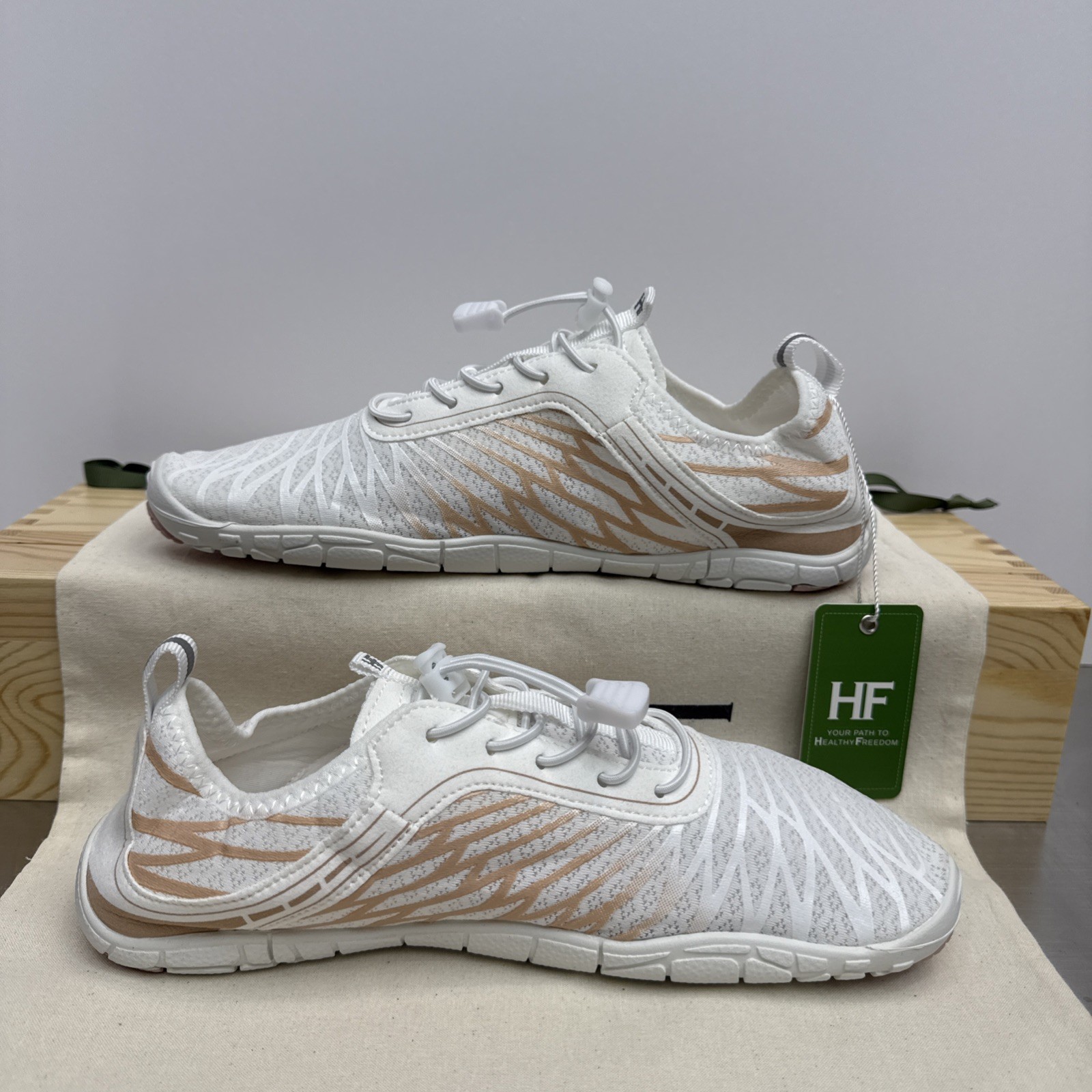 NWT Hike Footwear Shoe Lorax Pro Barefoot White/Pink/Peach EU40 W9-9.5 M7-7.5