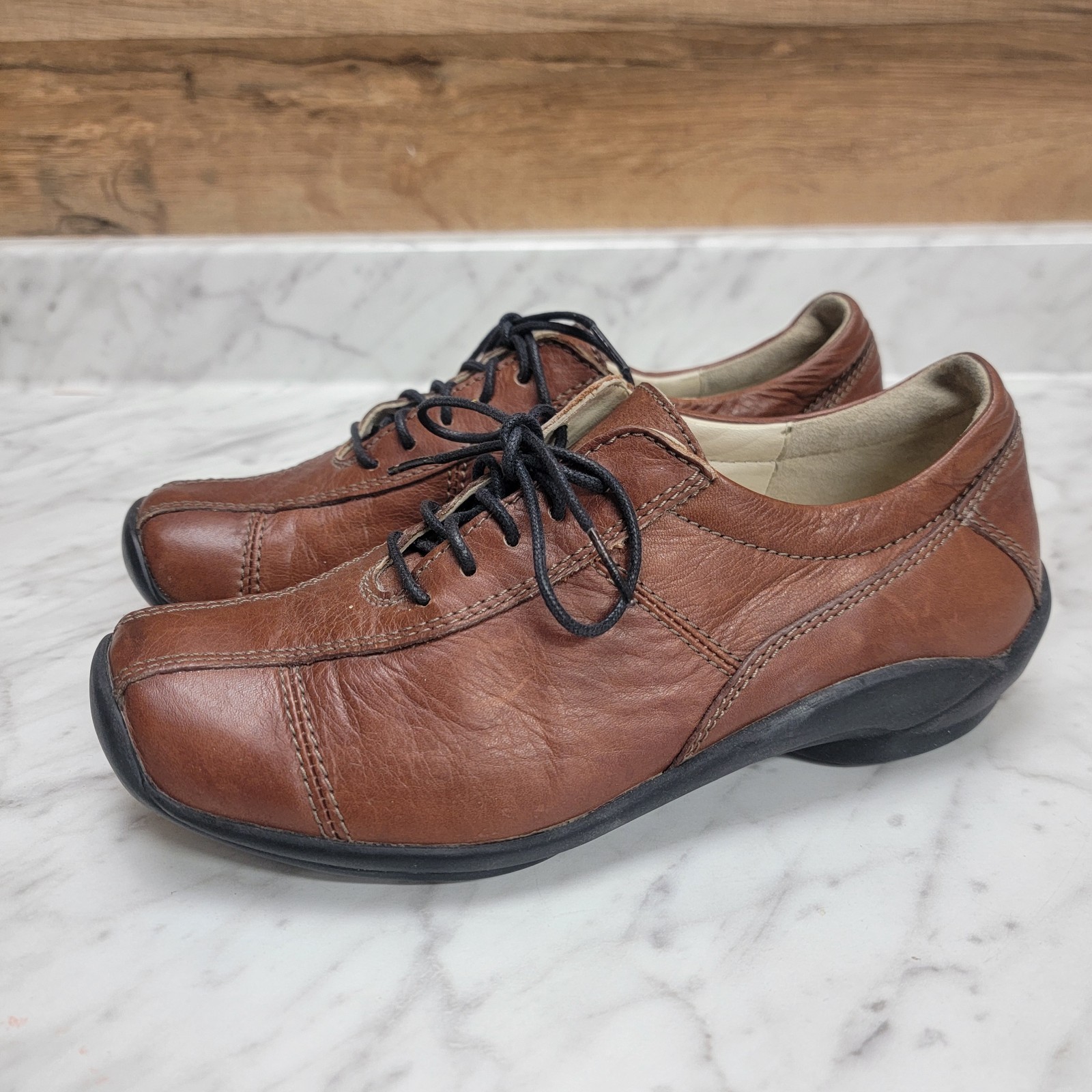 Wolky Shoes Womens Size 38 US 7 Casual Walking Sneakers Brown Leather Lace Up