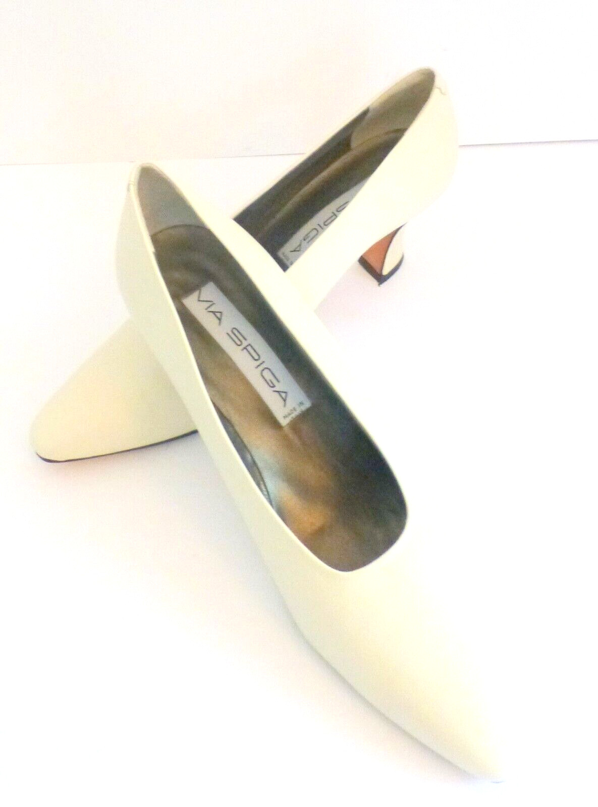 Via Spiga Heels Pumps Ivory Italian Leather Vintage Size 9 B
