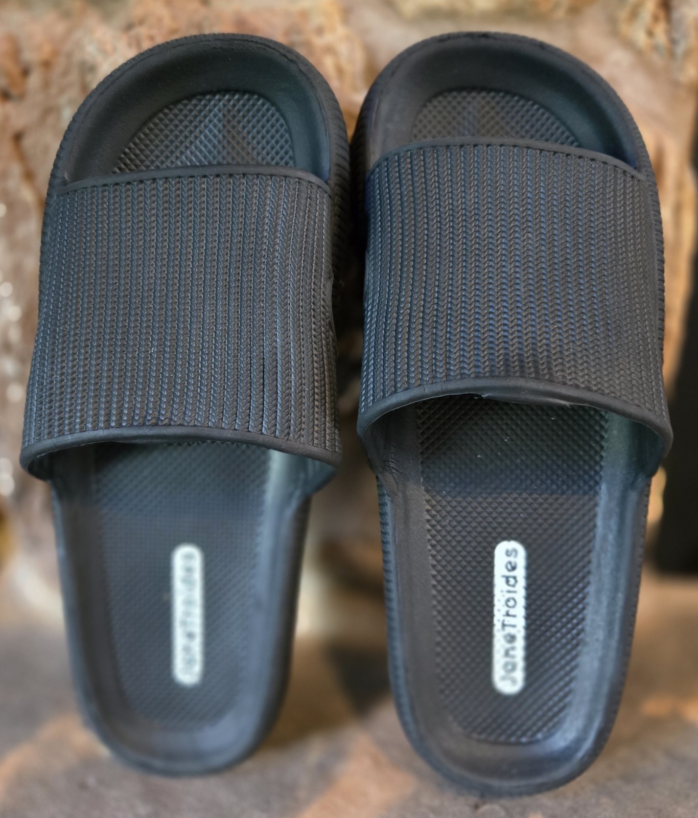 JaneTroides Sandal Slipper Slide Unisex Size 44-45 XXL Soft Sole Black Comfort
