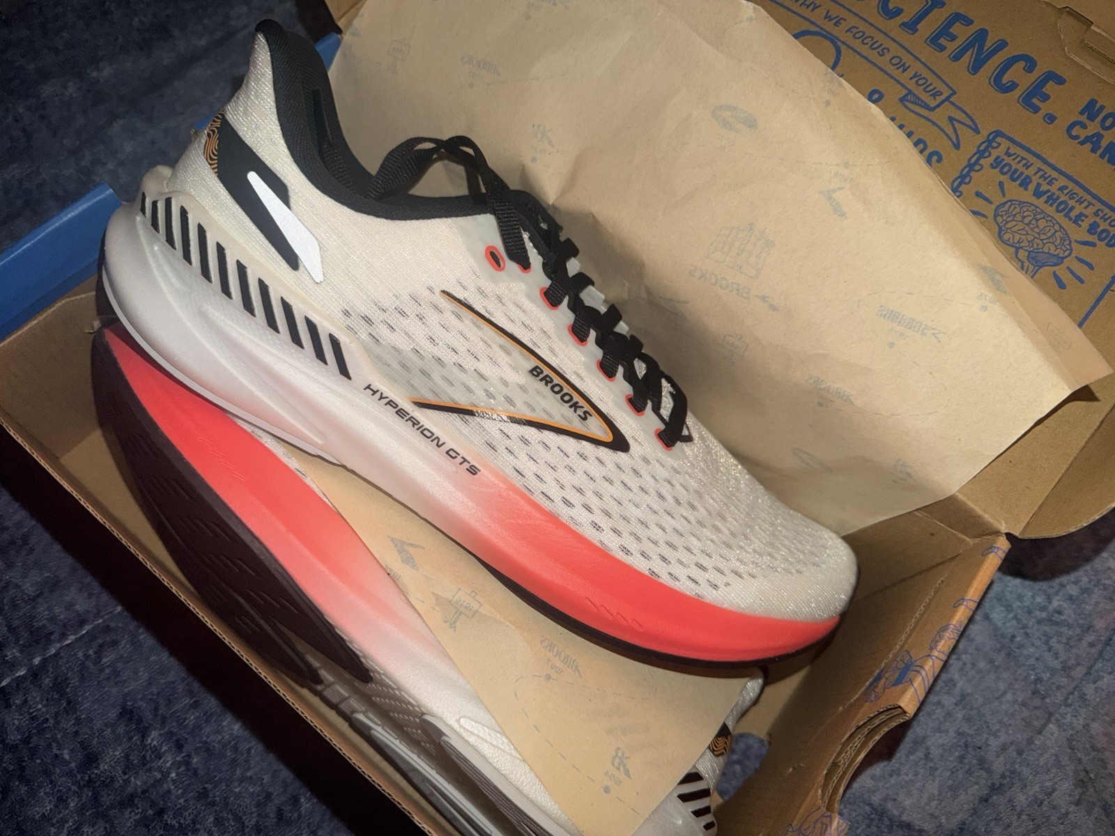 Brooks Hyperion GTS Women’s Running Shoes White Coral Black Size 11