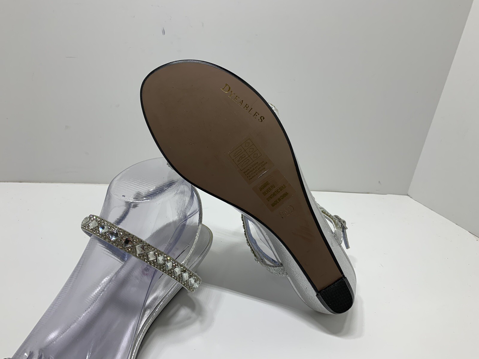 Dyeables Jasmine Shimmer Wedge Sandals Silver Size US 8.5D