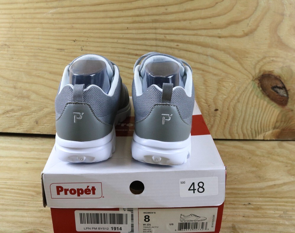 Propet Sneakers Womens 8 Gray Silver Travelactiv Lace Up Athletic New