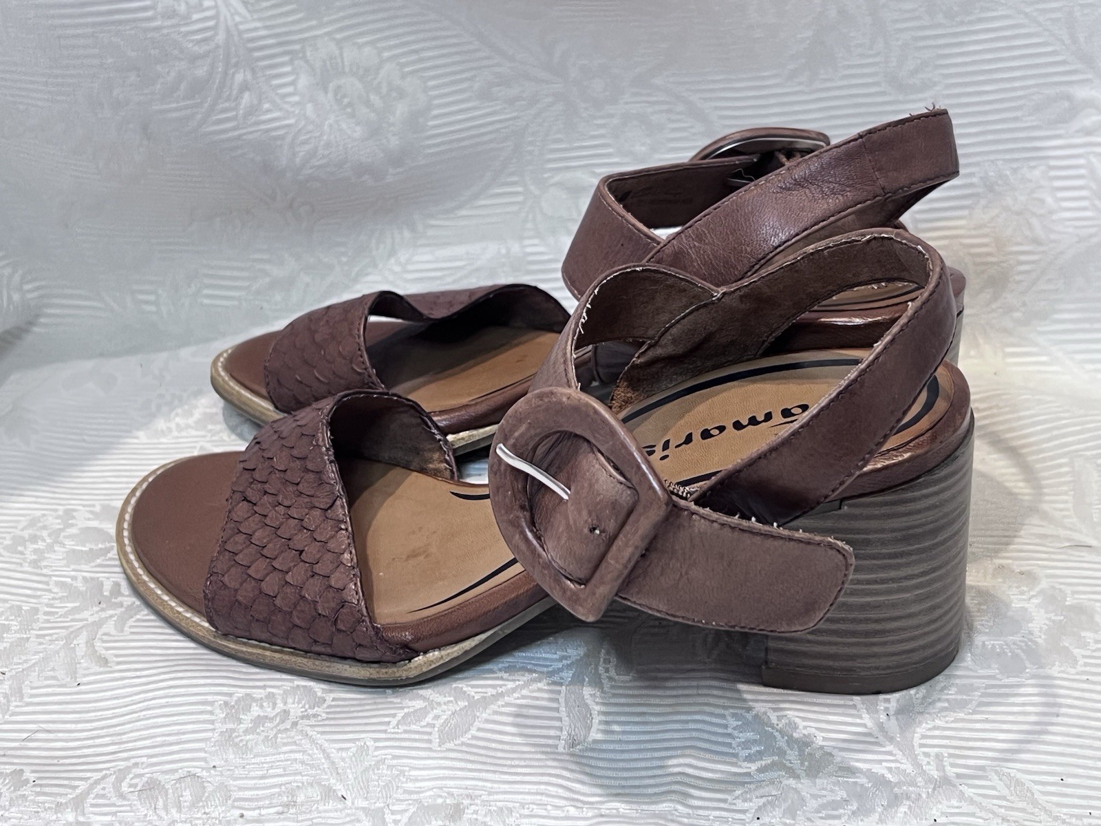 Tamari’s Danni Block Heel 3” Sandals Size 8.5 Straps Buckle Brown Leather German