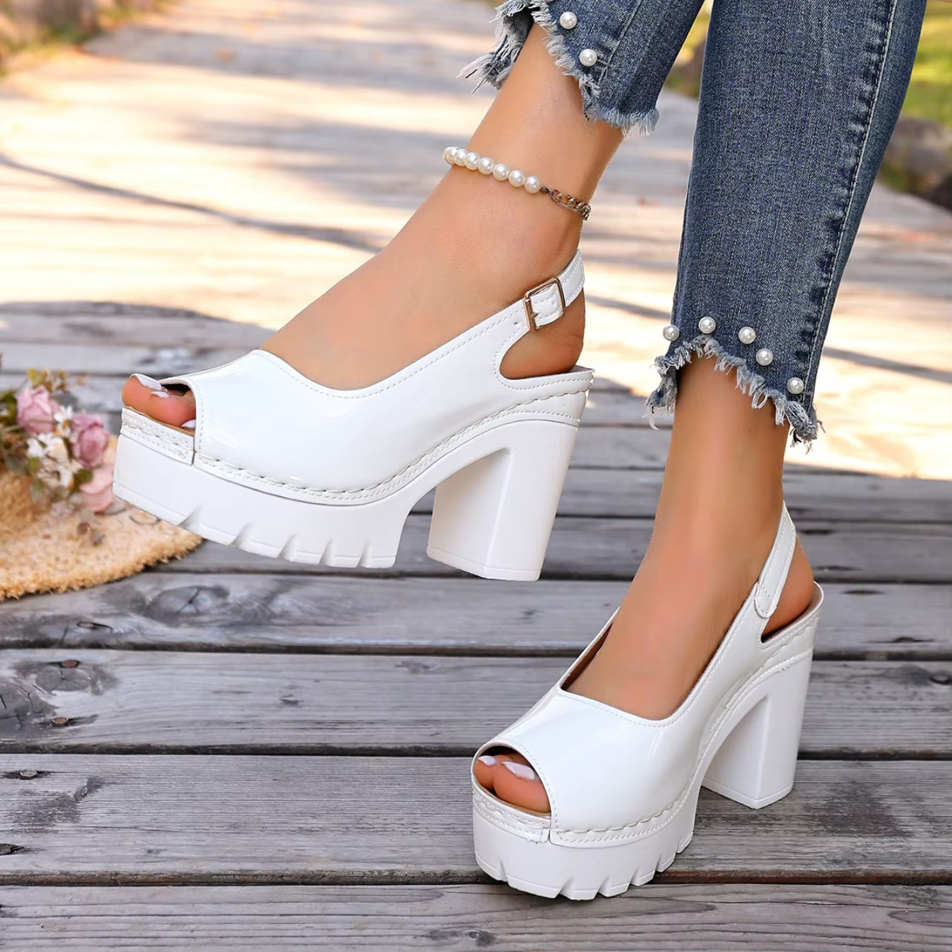 Women Chunky Heel Sandals – Elegant Open Toe Summer Shoes Step into style